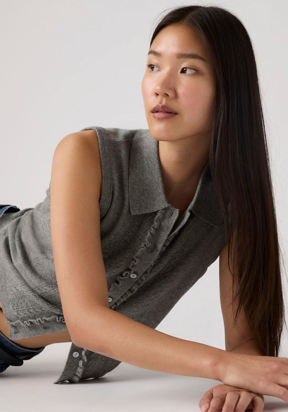 Levi's® Pull en tricot »SUPER SOFT MINI RUFFLE VEST« mit Strukturmuster