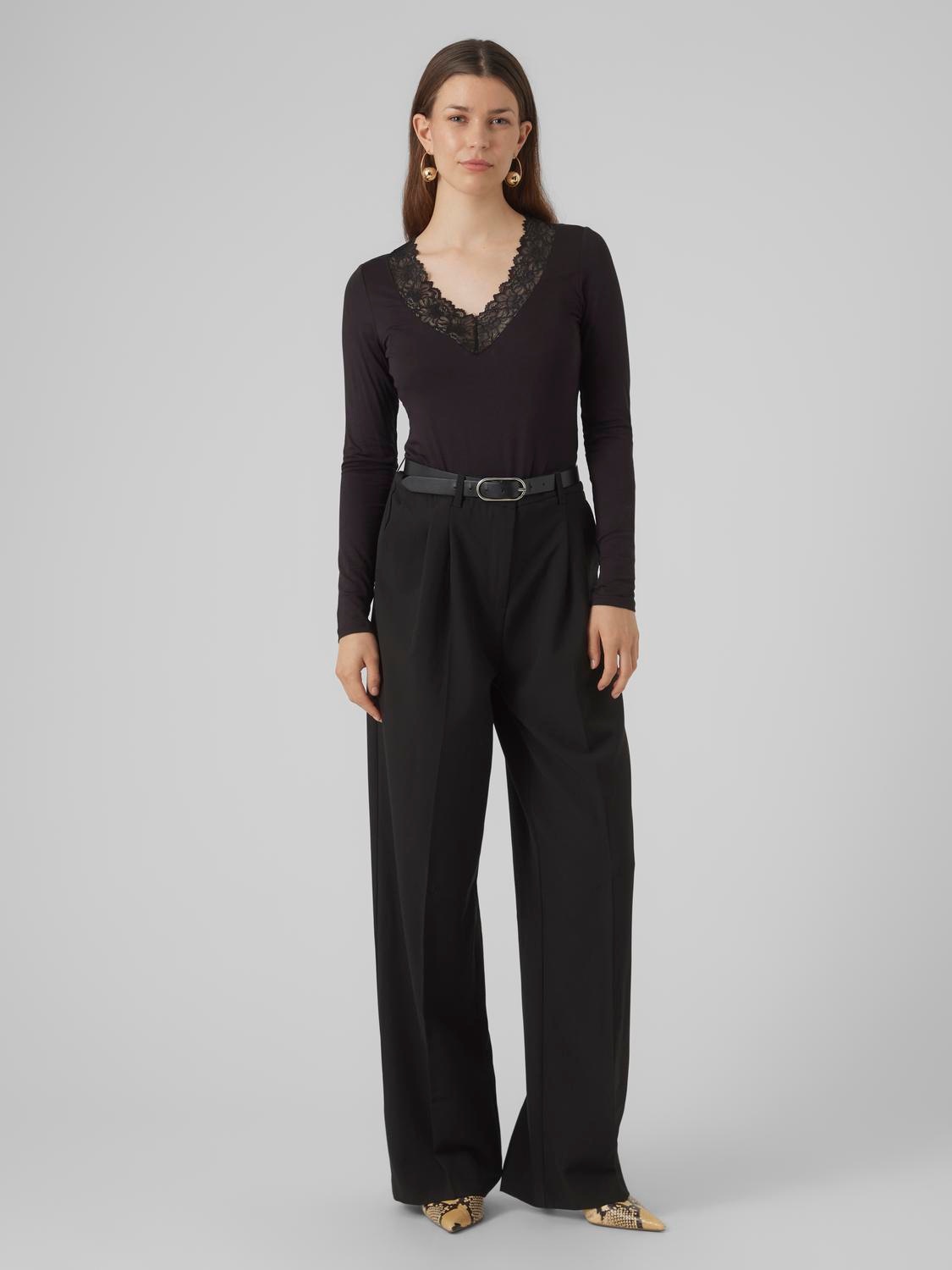 Vero Moda T-shirt en V »VMROSA LS V-NECK LACE TOP GA JRS NOOS«