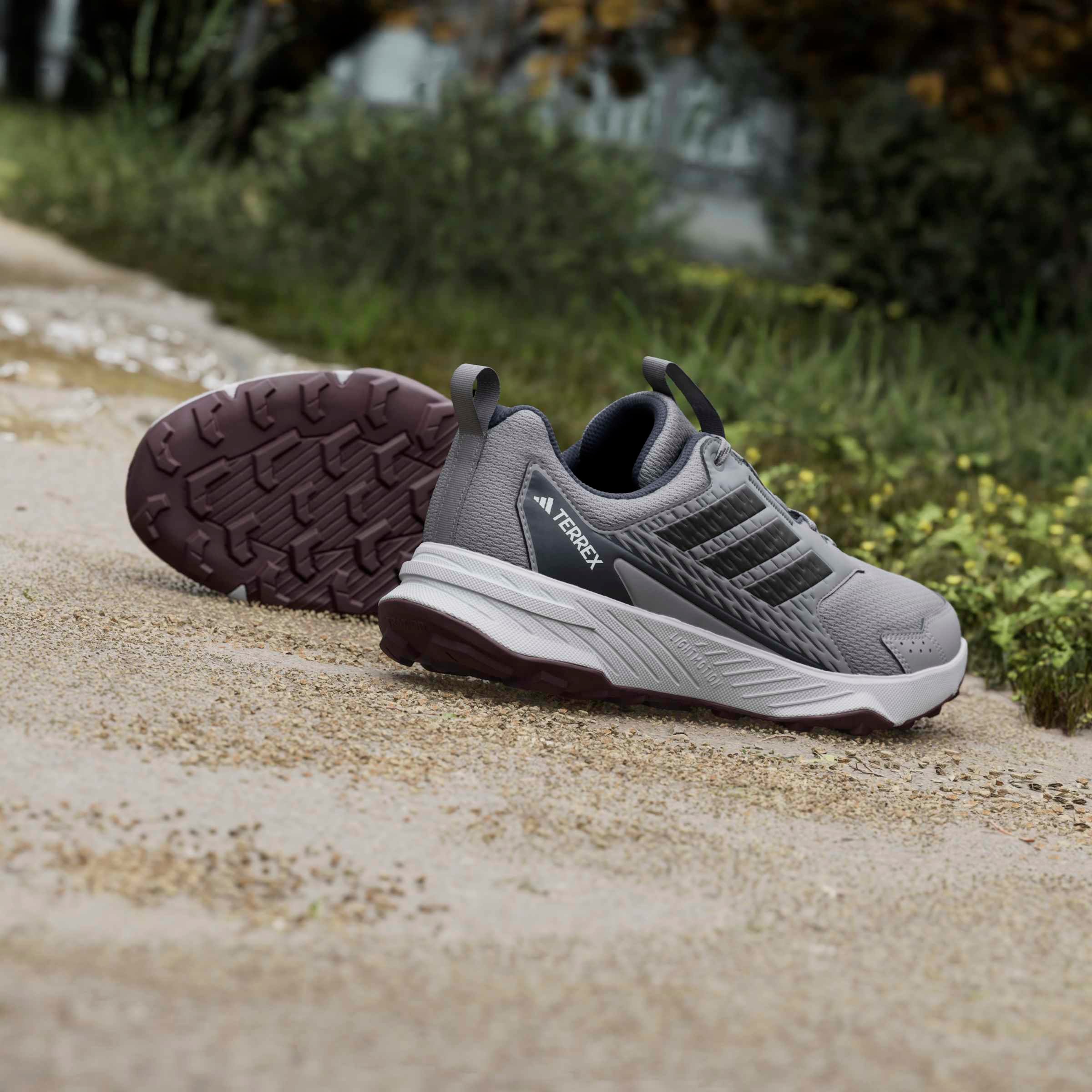adidas TERREX Chaussures de trail »TRACEFINDER«  chaussures de trail running
