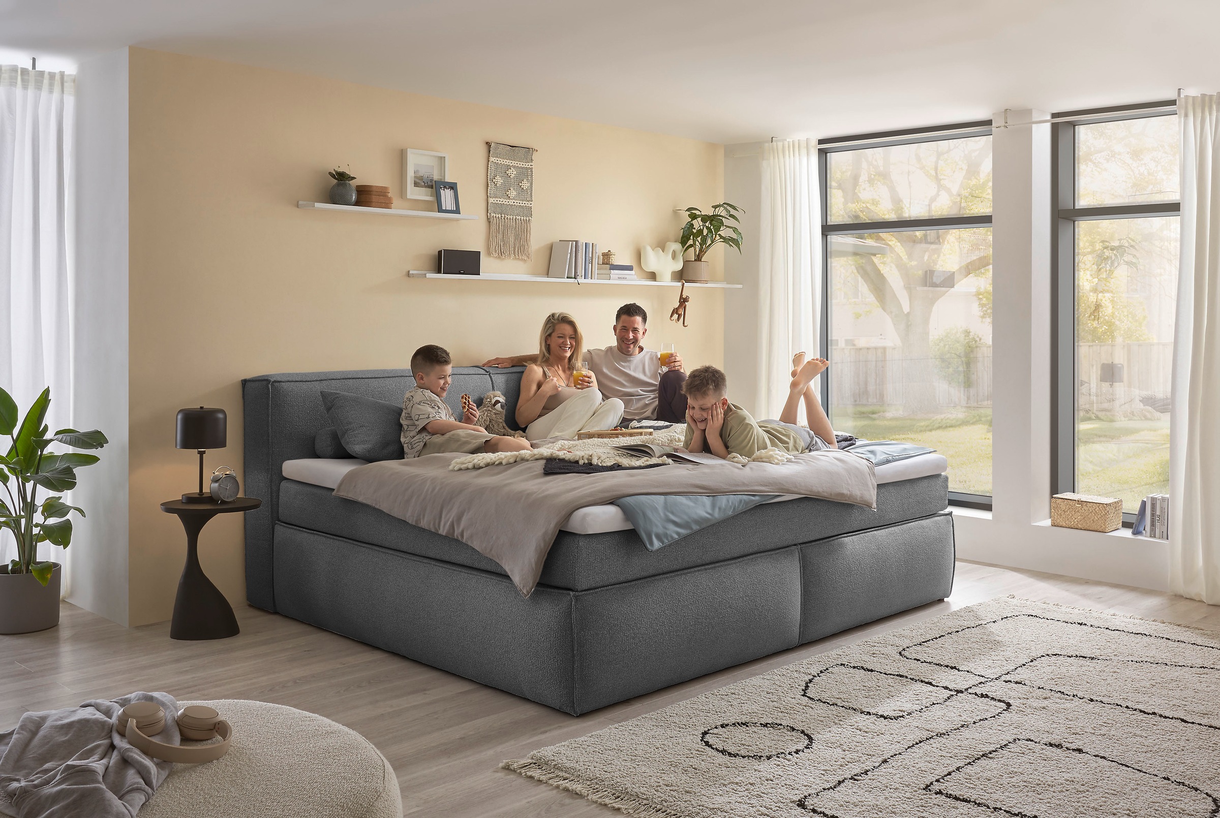 ED EXCITING DESIGN Boxspringbett »Sandon, Familienbett erhältlich in der Grösse 240x200cm« in verschiedenen Farben erhältlich