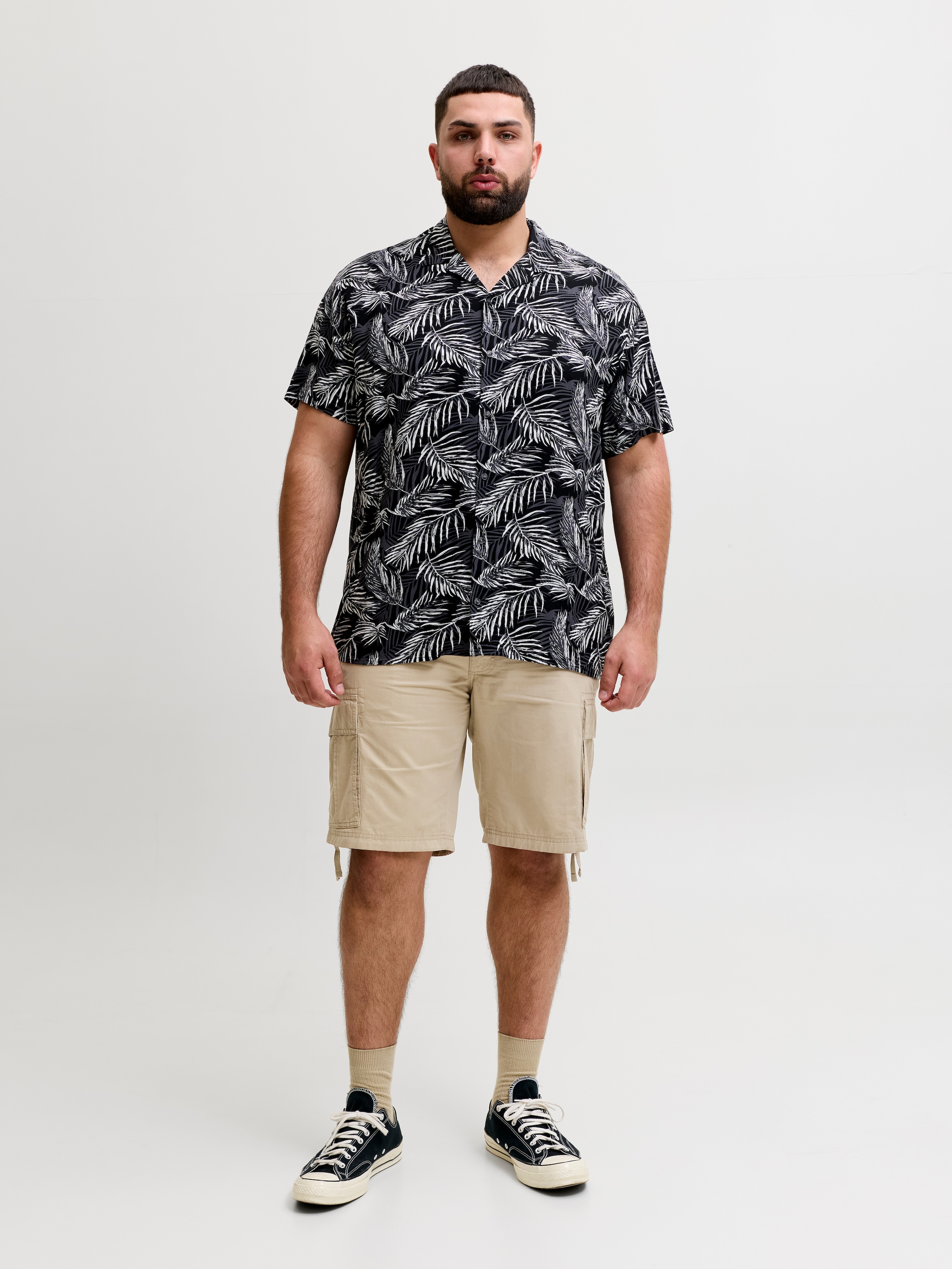 Jack & Jones PlusSize Cargoshorts »JPSTCOLE FRANK CARGO SHORT MID SN PLS«  mit Taschenbändern