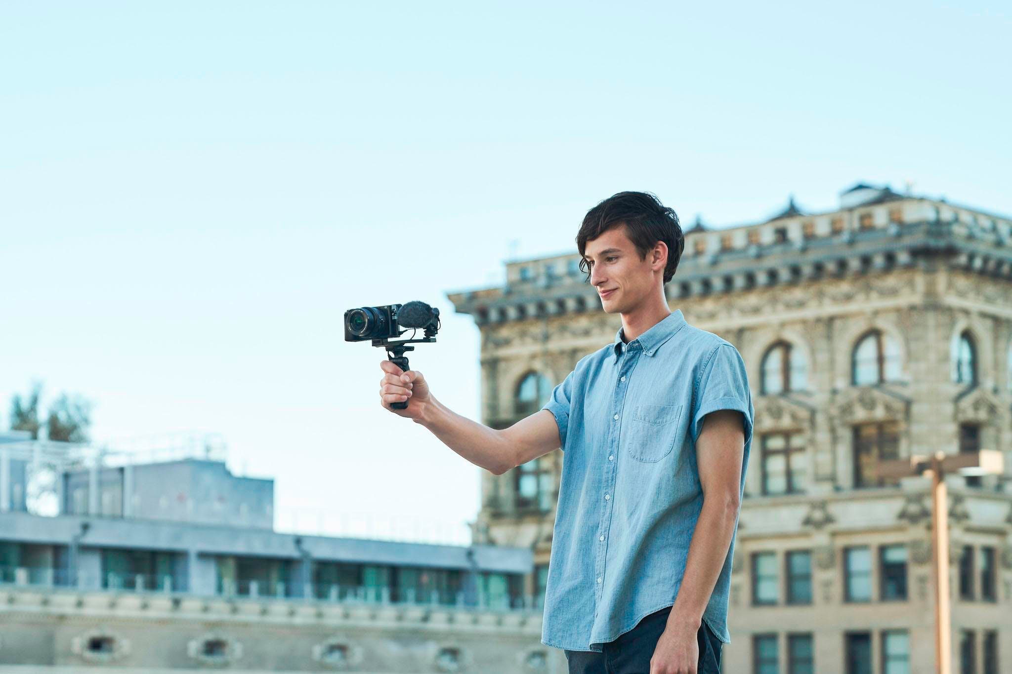 Sony Appareil photo compact »Alpha 6100 + 16-50mm Objektiv« , 24,2