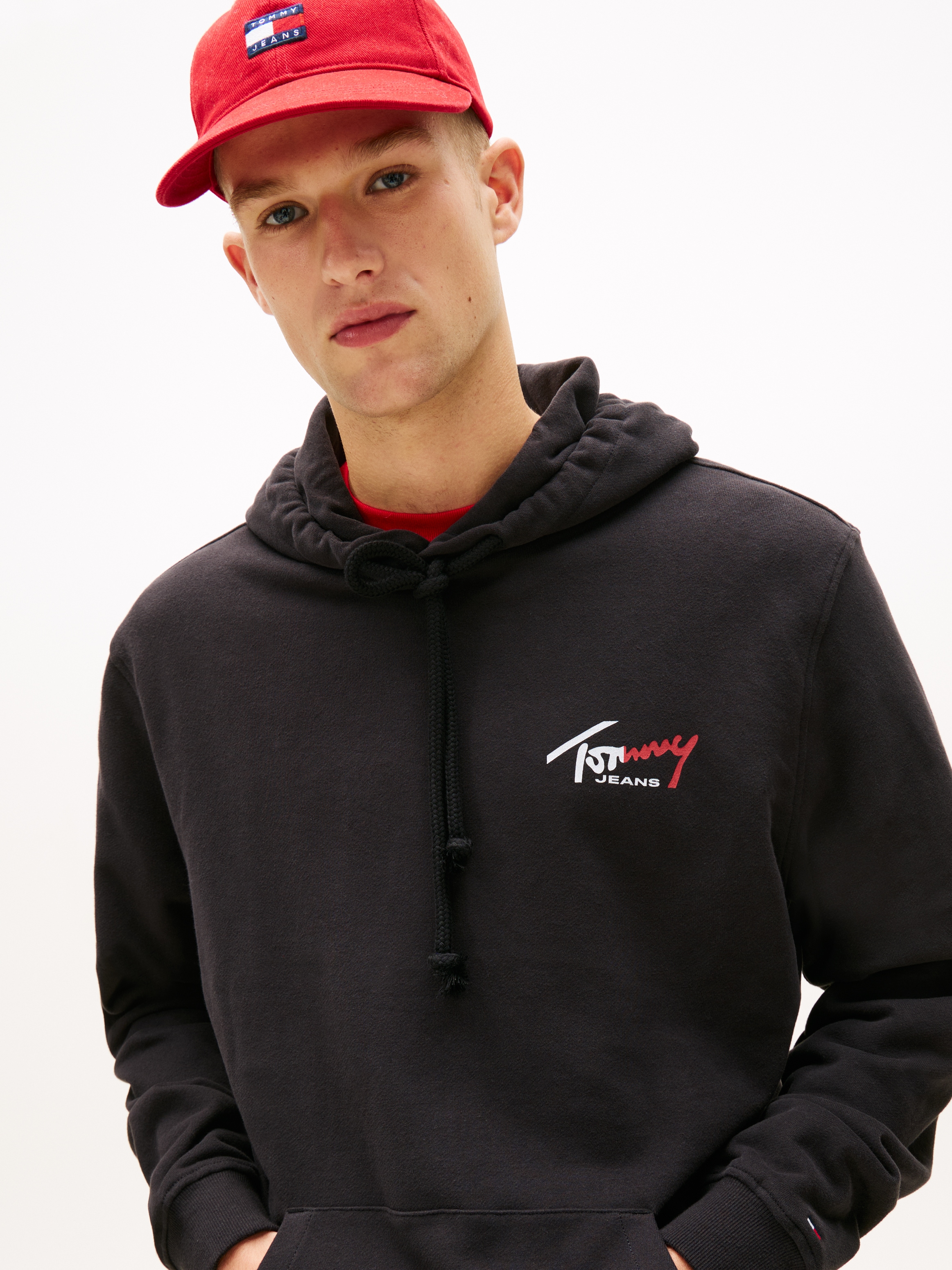 Tommy Jeans Sweat à capuche »TJM REGULAR ENTRY SIGN«, coupe régulière, avec cordon de serrage
