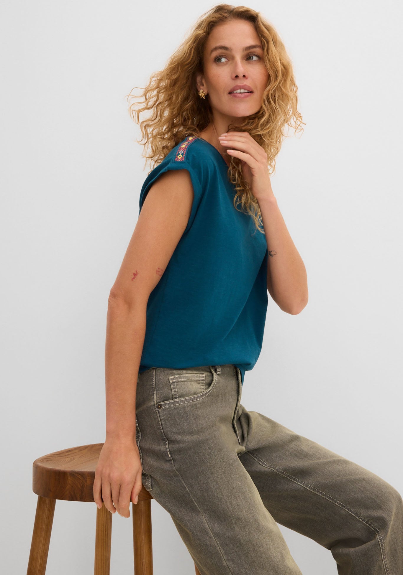 bonprix T-shirt coupe confortable, épaules tombantes, coton pur