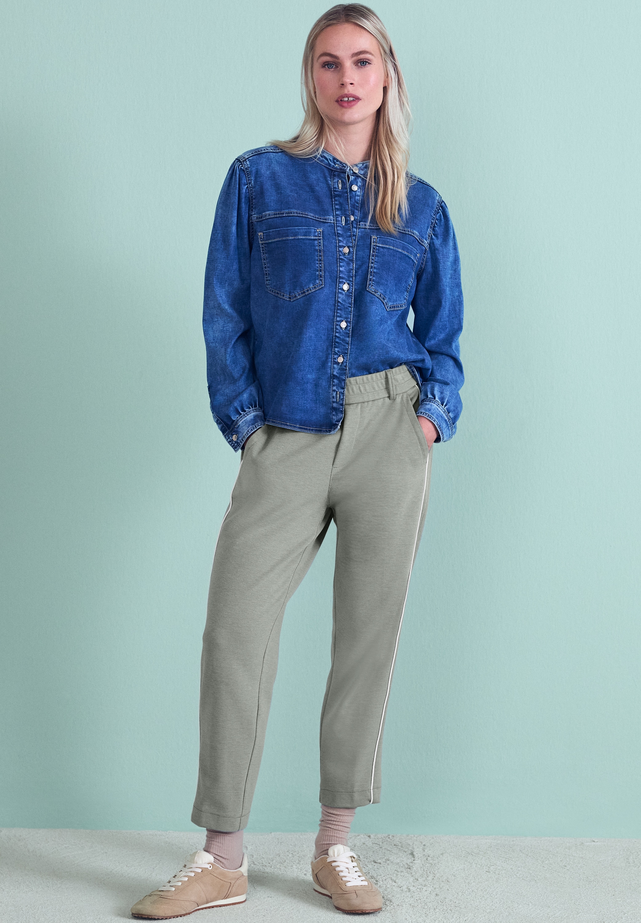 STREET ONE Pantalon en tissu »Style Bonny«  avec détails tape sportifs