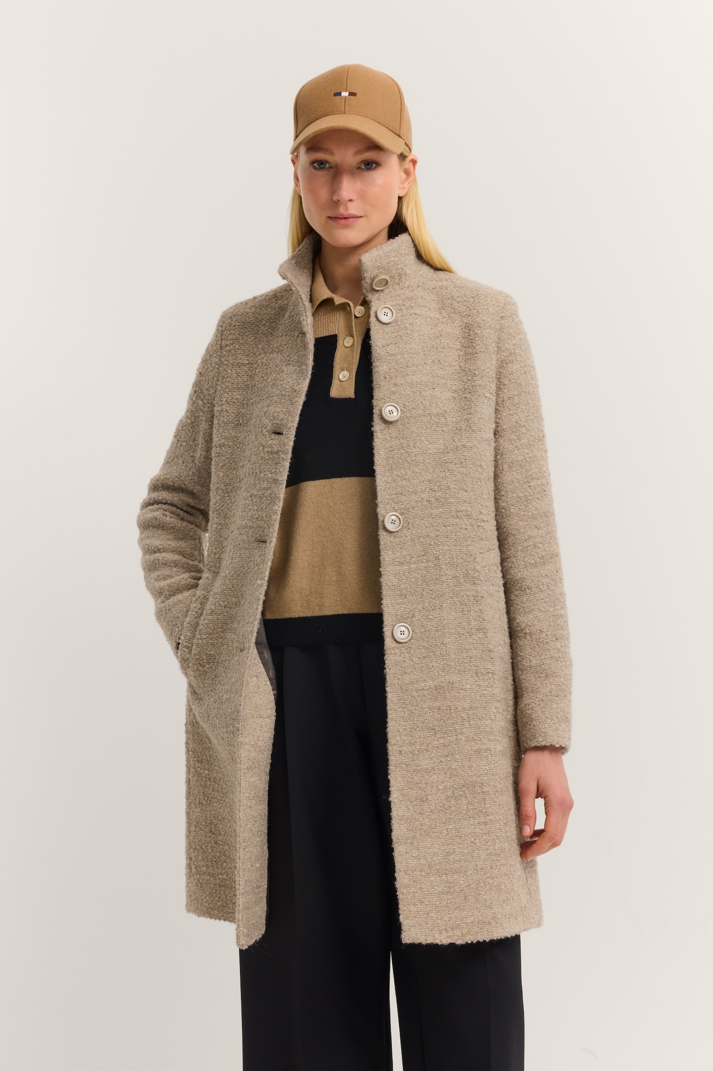 bugatti Wollmantel »Modern Fit« mit Flexcity Stretch und Stehkragen