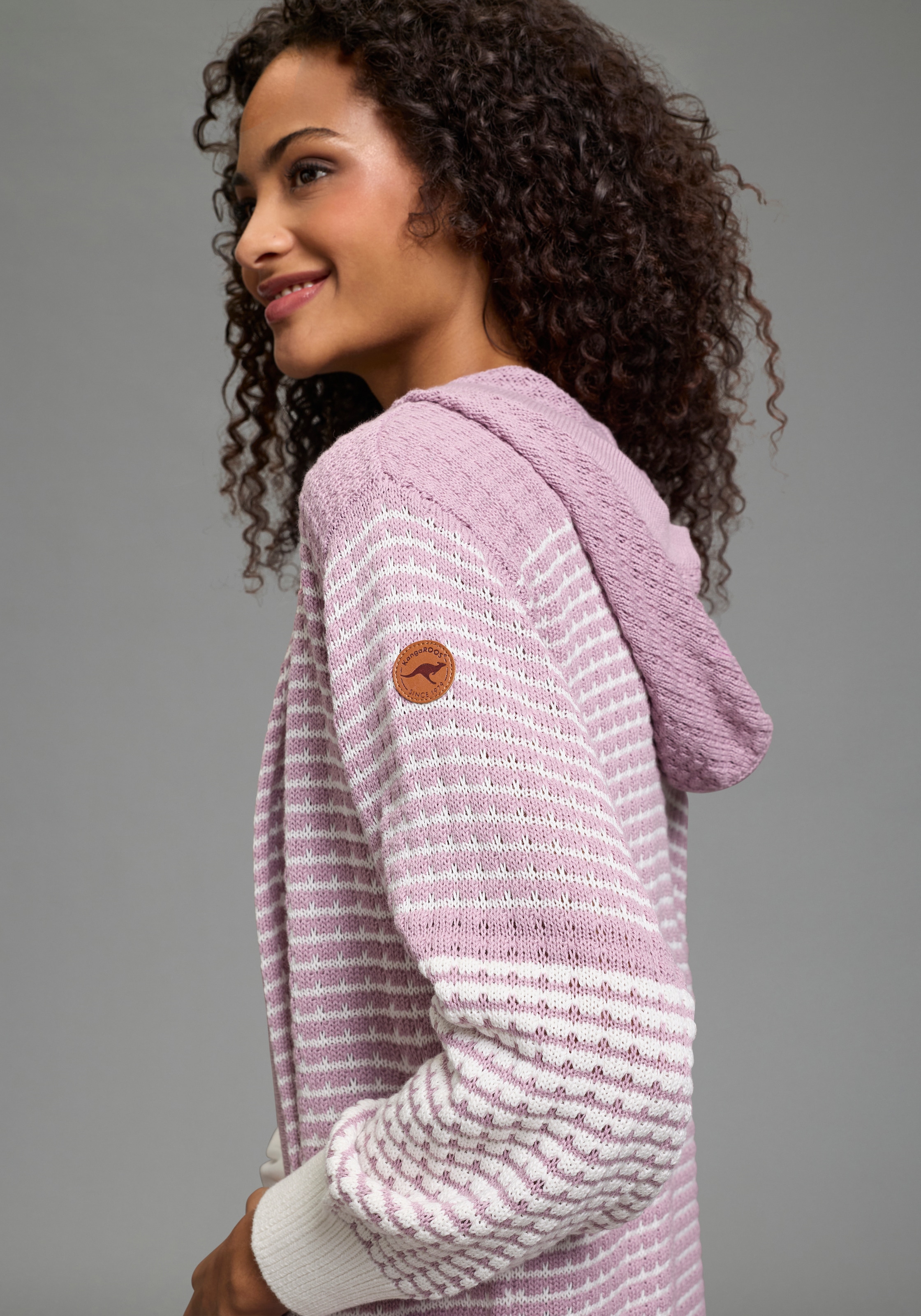KangaROOS Cardigan à capuche mit angesagtem Strickmuster