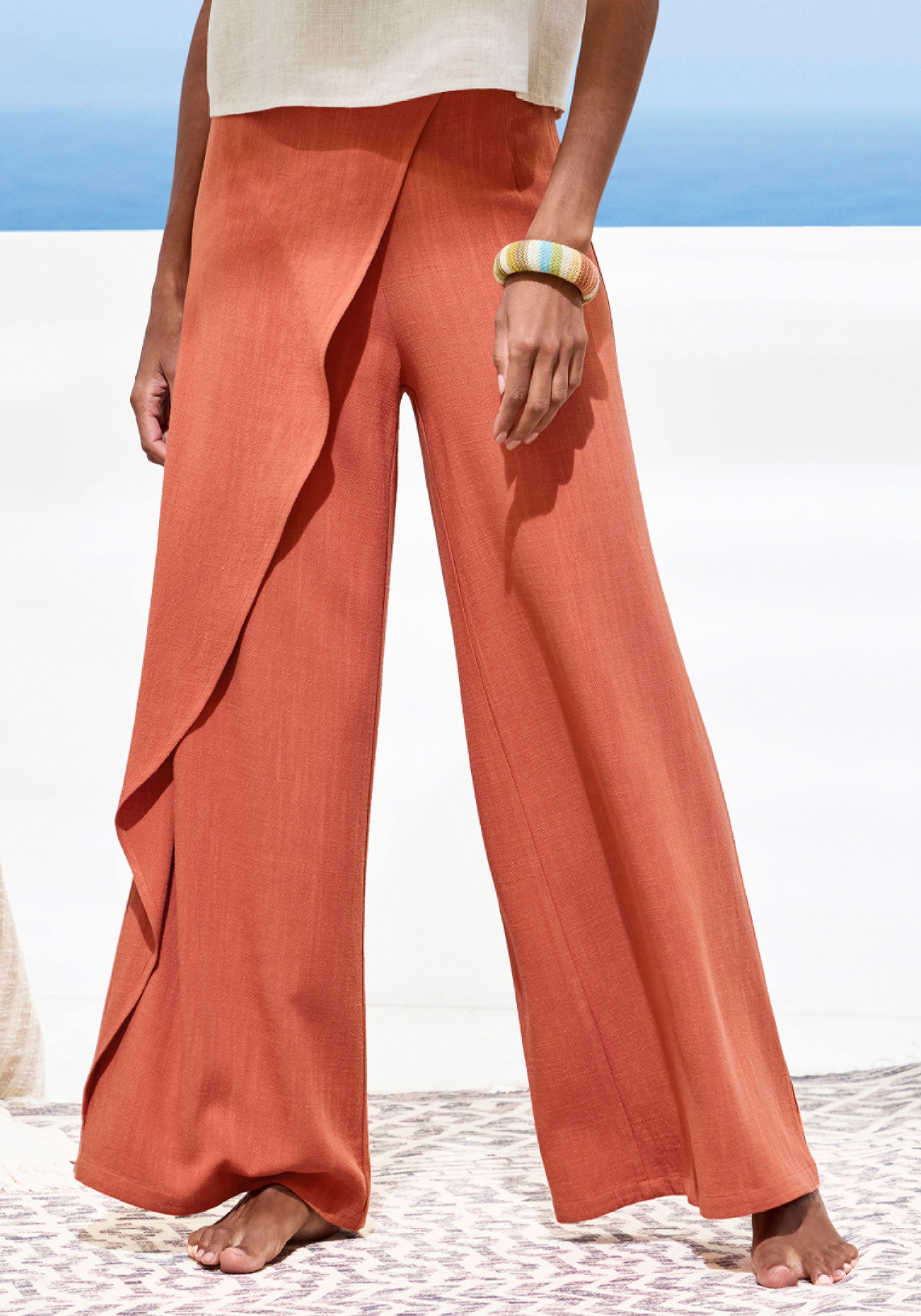 French Connection Loungehose  , mit Leinen-Anteil,  in weit fliessendem Lagenlook