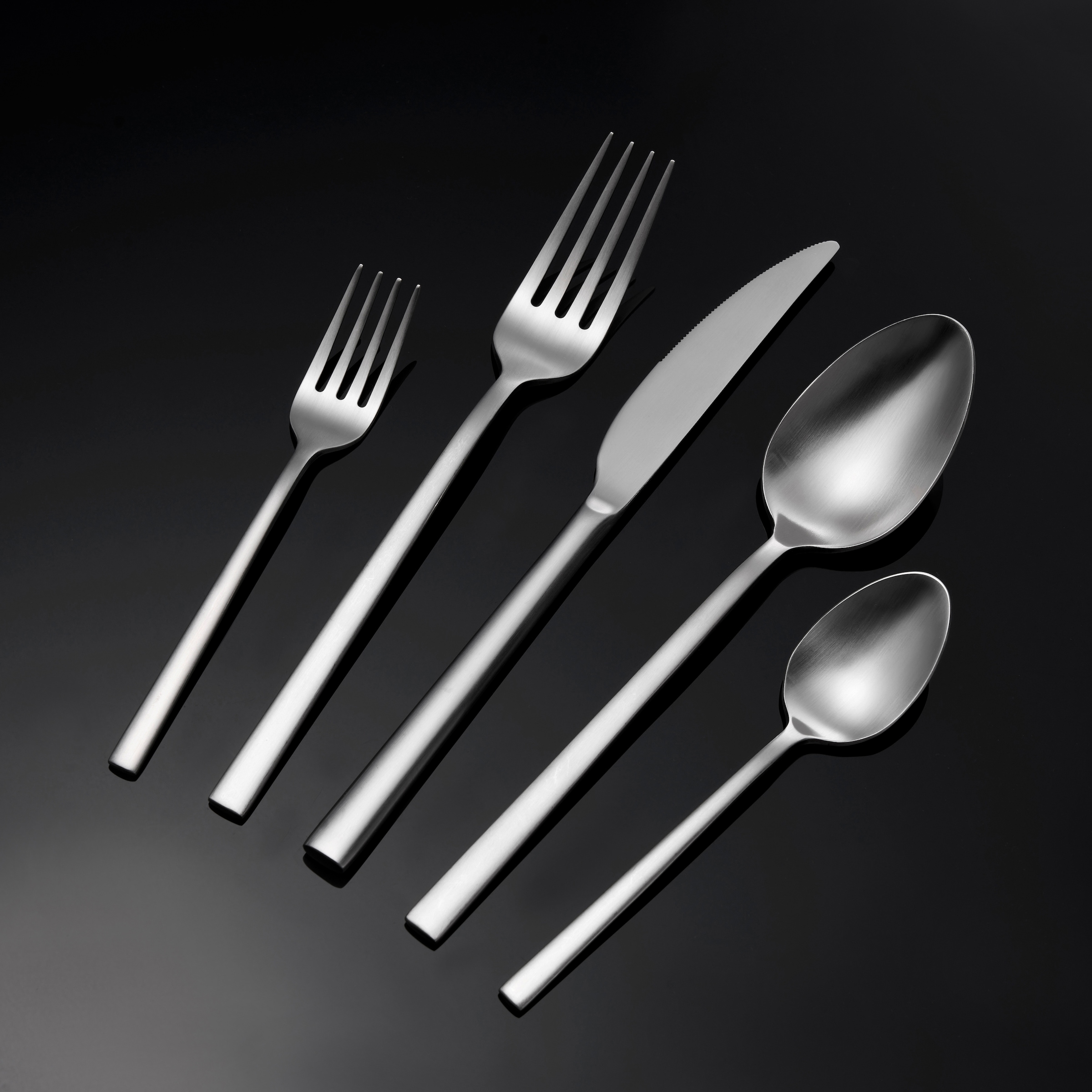 Hanseatic Set de couverts »SMART, wahlweise in glänzender oder matter Optik« leichtes und minimalistisches Design