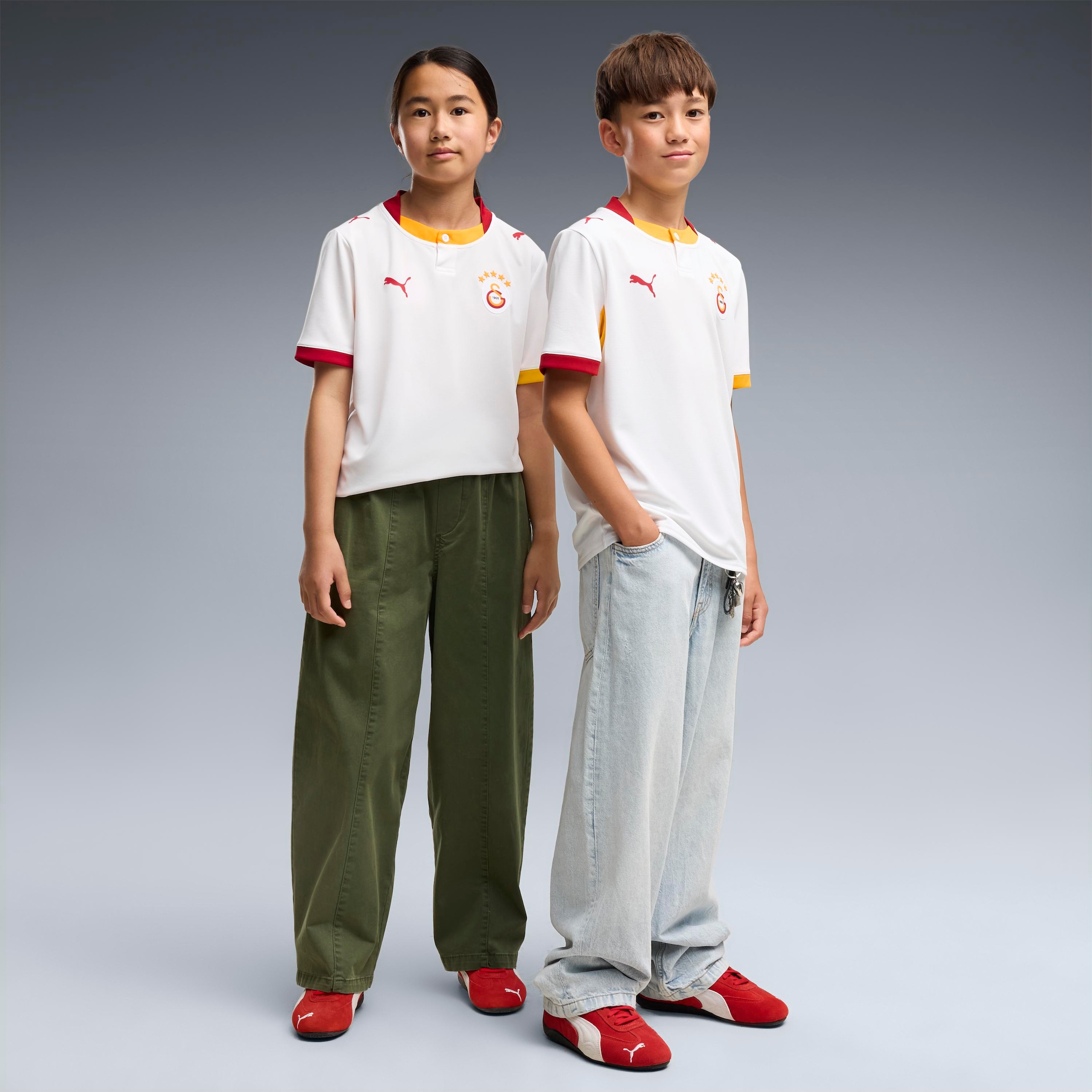 PUMA Fussballtrikot »GSK THIRD JERSEY REPLICA JR« für Kinder, leichtes Material