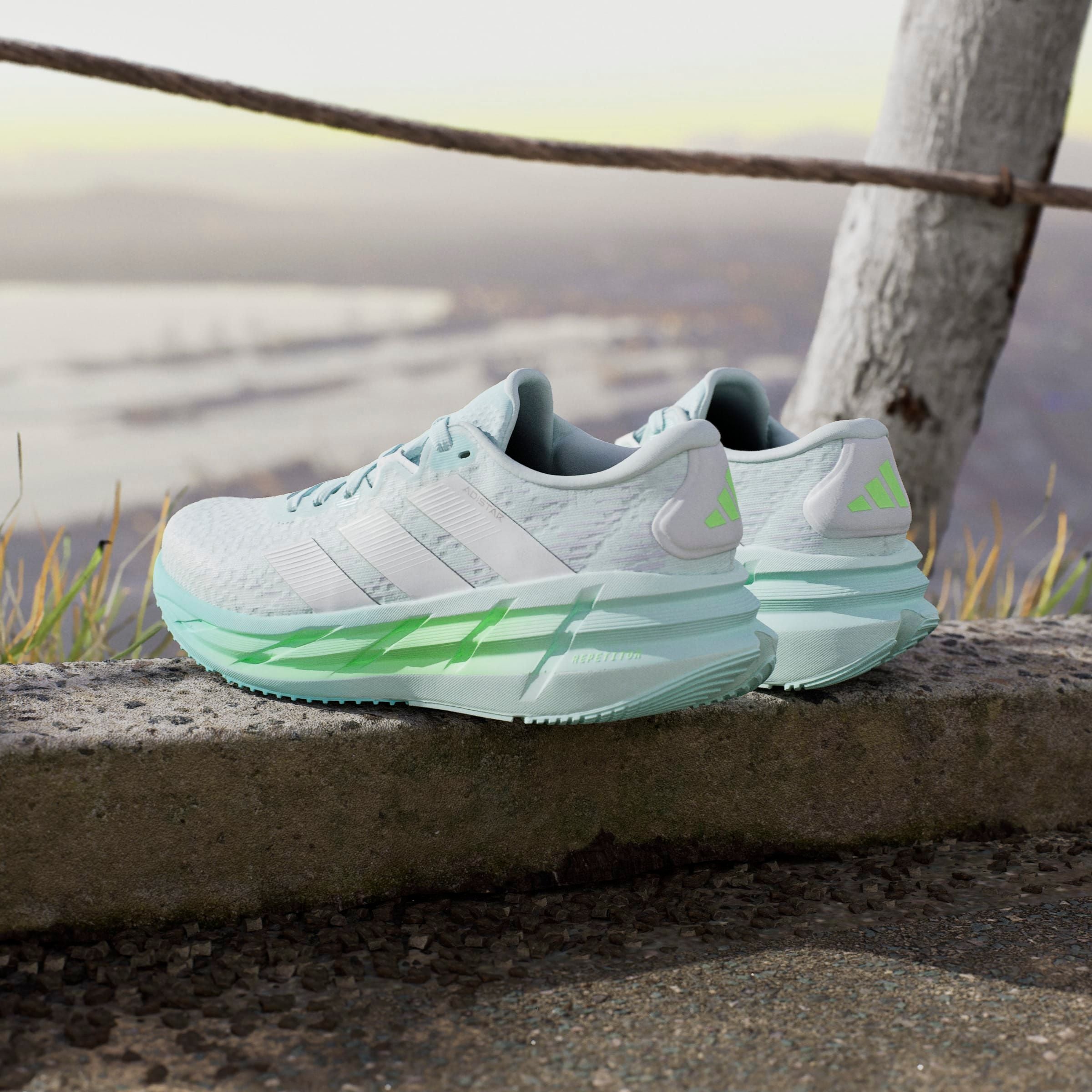adidas Performance Chaussure de course »ADISTAR 4 RUNNING«