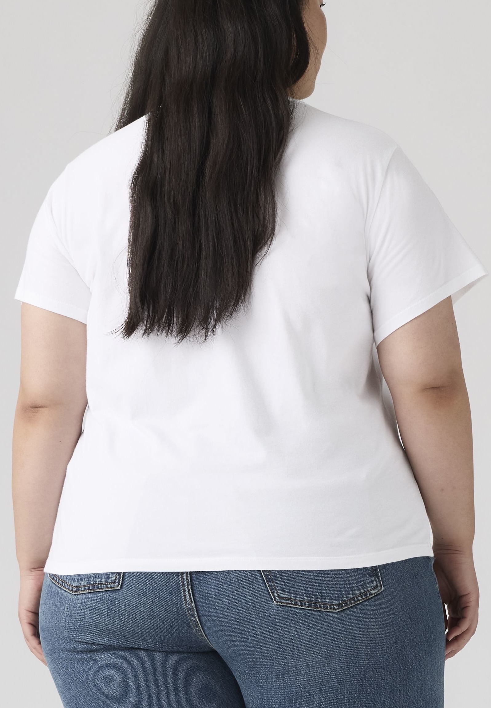 Levi's® Plus T-shirt »PL PERFECT TEE« Applikation mit Glitzersteinen