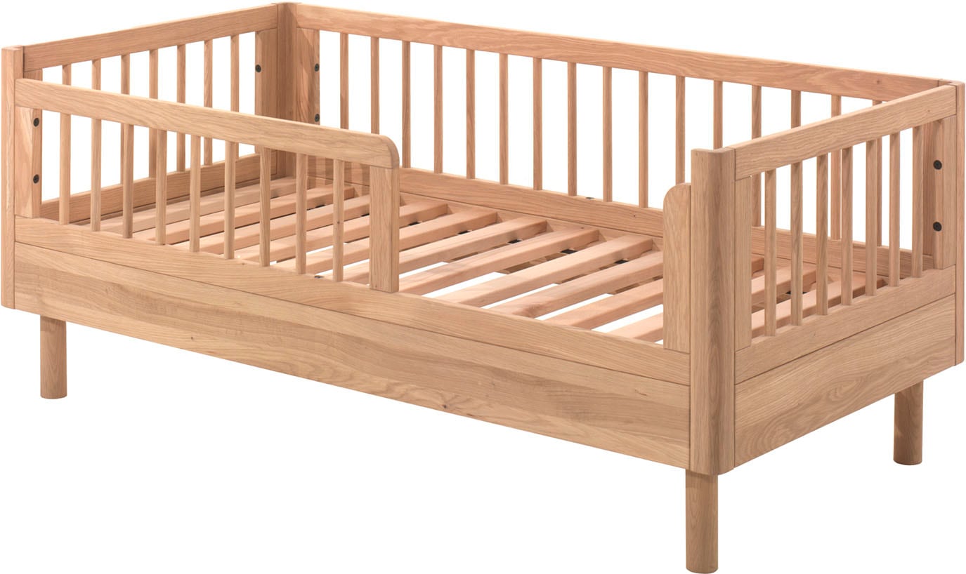 Vipack Lit d'enfant »stabil und hochwertig gebaut, Kanten gerundet, mit Rausfallschutz« 70/140 cm, incl. sommier à lattes, en chêne massif huilé naturel