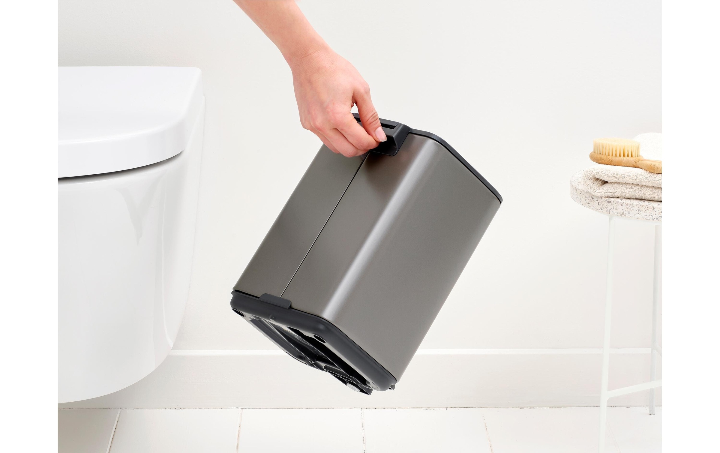 Brabantia Kosmetikeimer »Bo 7 l« 1 Behälter Platzsparender Abfallbehälter mit Soft-Close-Funktion