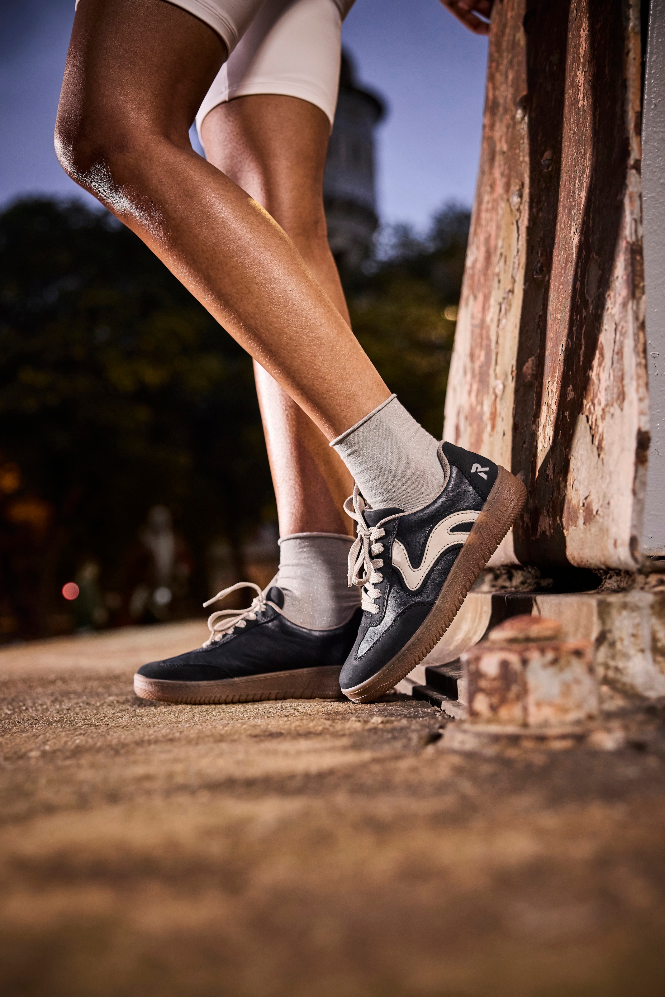 RIEKER Sport Plateausneaker  , Freizeitschuh, Halbschuh, Schnürschuh in veganer Verarbeitung