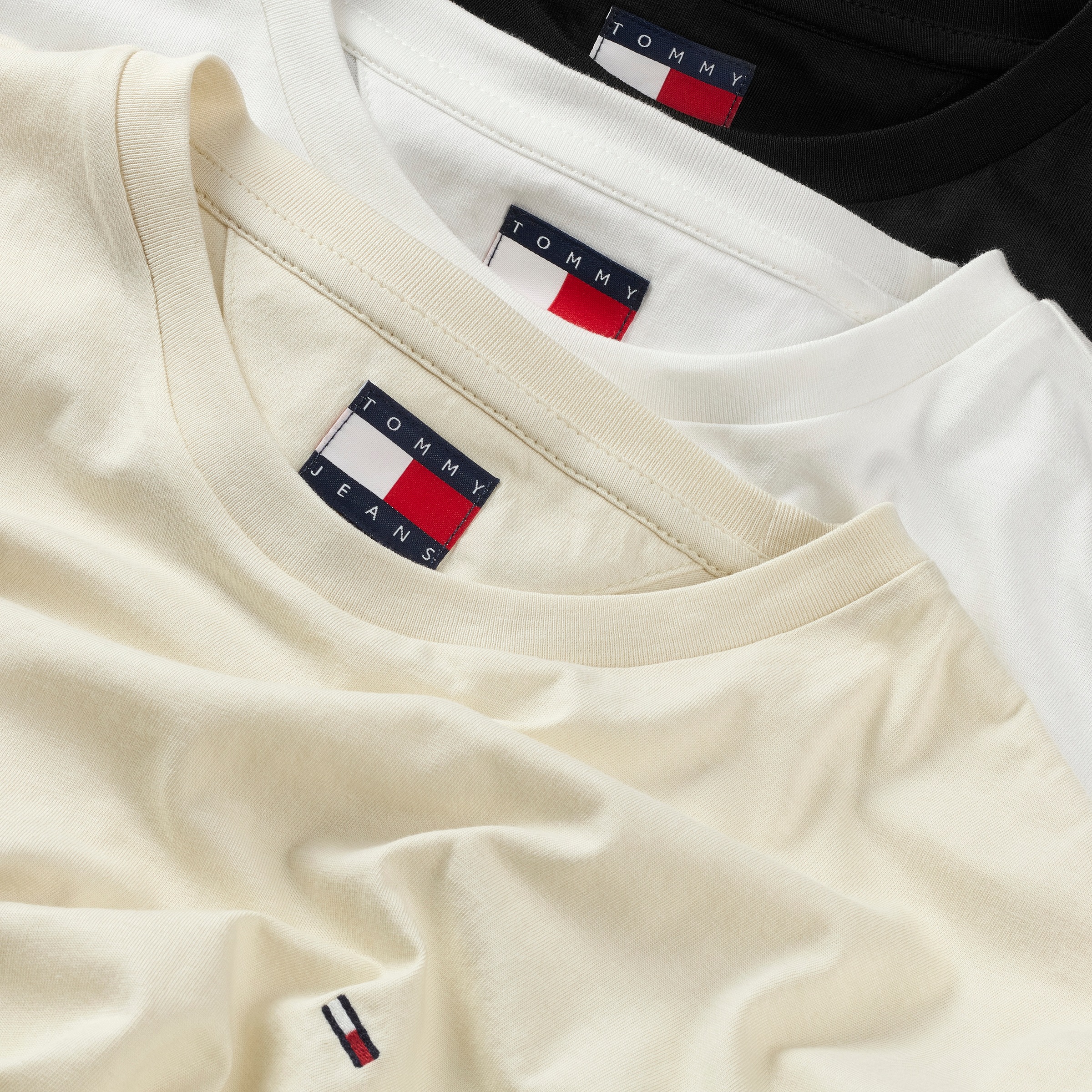 Tommy Jeans T-shirt »TJM XSLIM 3 PACK TEE« Mit Rundhalsausschnitt