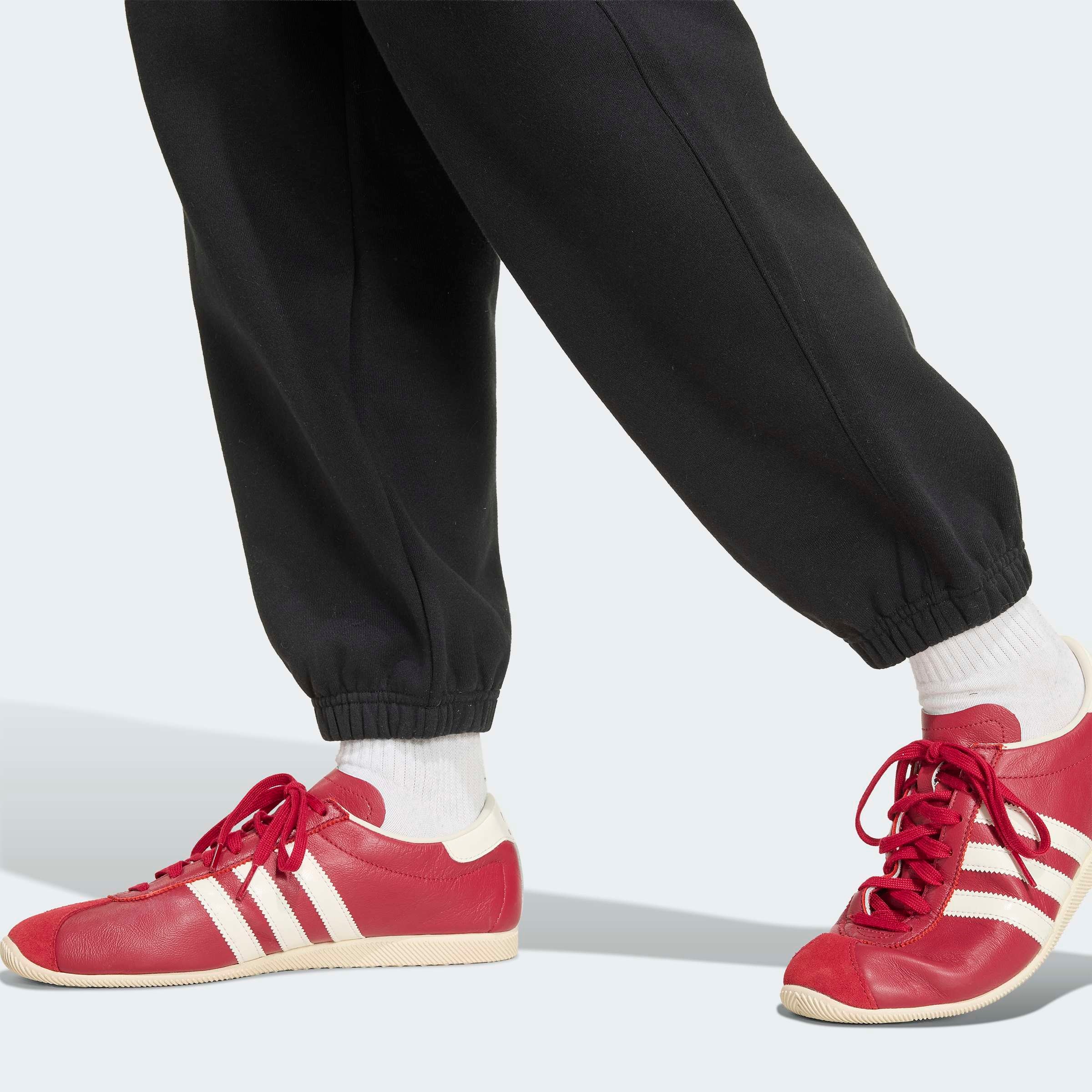 adidas Originals Sporthose »ESSENTIALS, LOCKERE PASSFORM«  mit Gummizug, für Erwachsene, aus Baumwolle, normale Weite