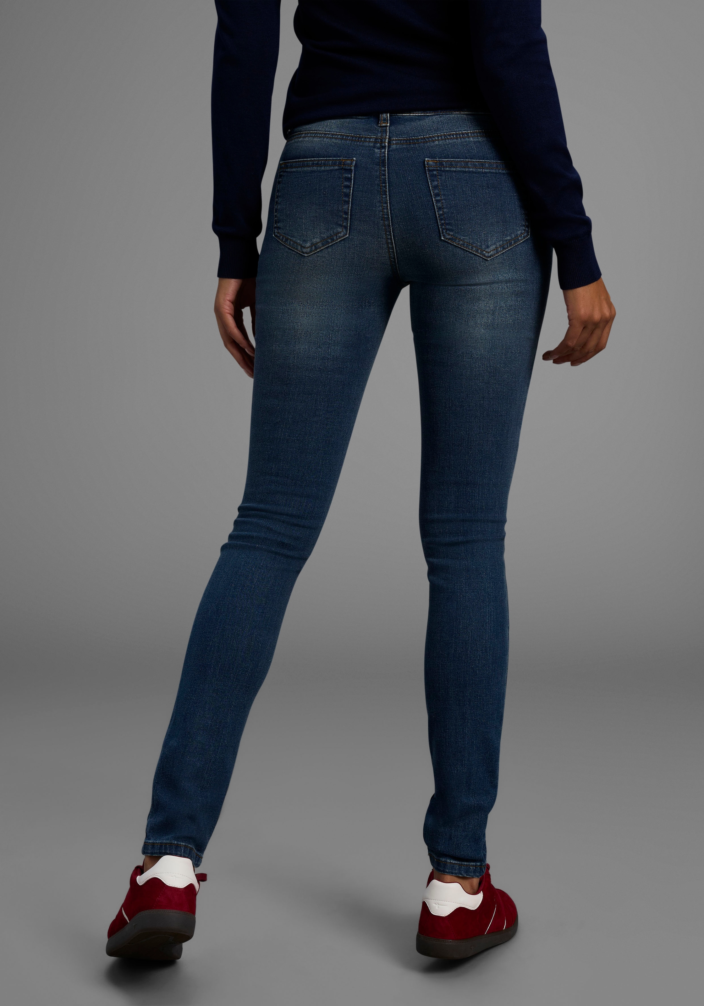 Arizona Jeans skinny »mit Keileinsätzen« extra-enger Beinschnitt,  niedrige Leibhöhe