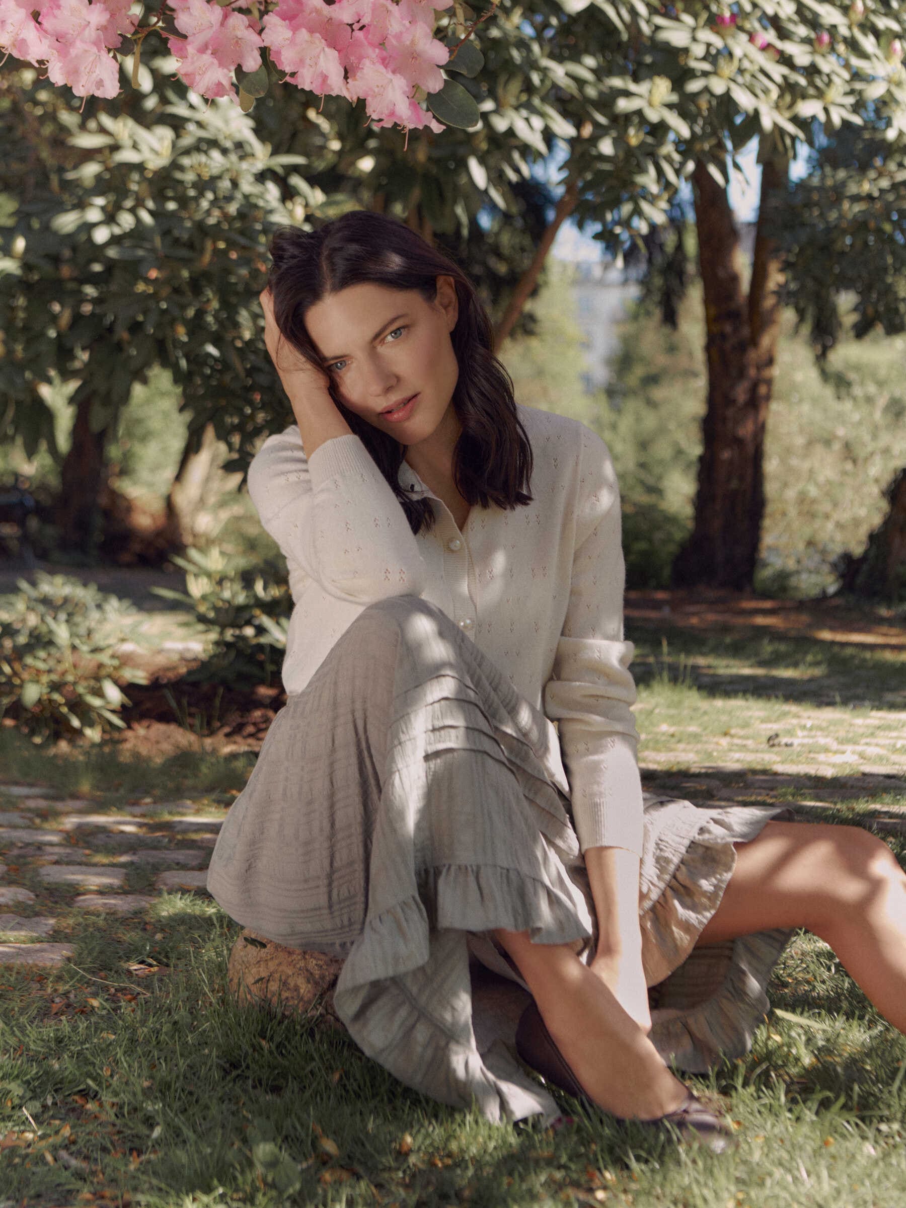 rosemunde Strickjacke »Laica Pointelle cardigan mit Wolle und Kaschmir« mit Rundhalsausschnitt, wunderschönes Ajour-Strickmuster