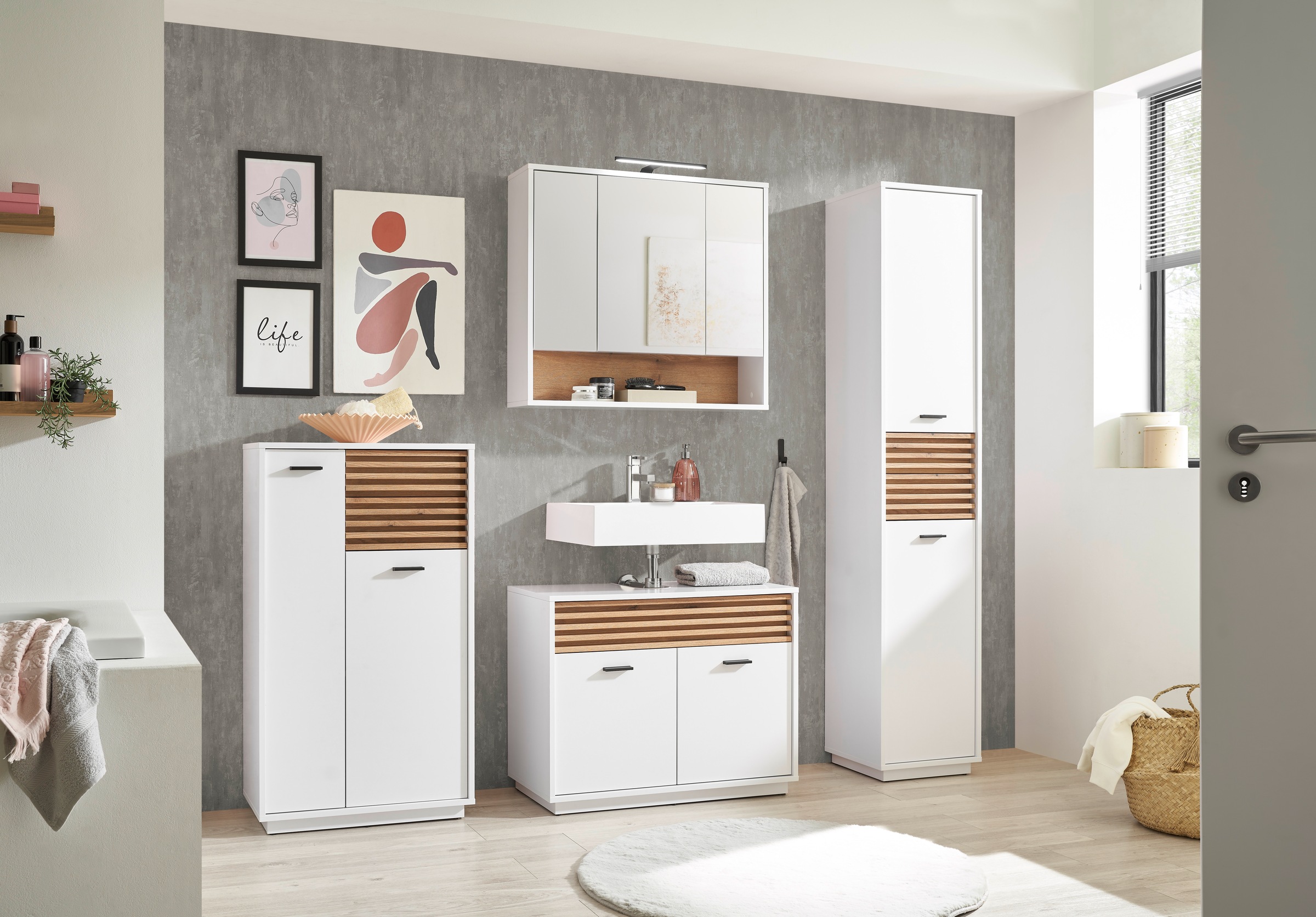 BASIC by Balculina Hochschrank »Liguria B/H/T 38x191x35 cm« 1 Stk. tlg. Breite 38cm, Unterflurauszug, FSC-Mix 70%