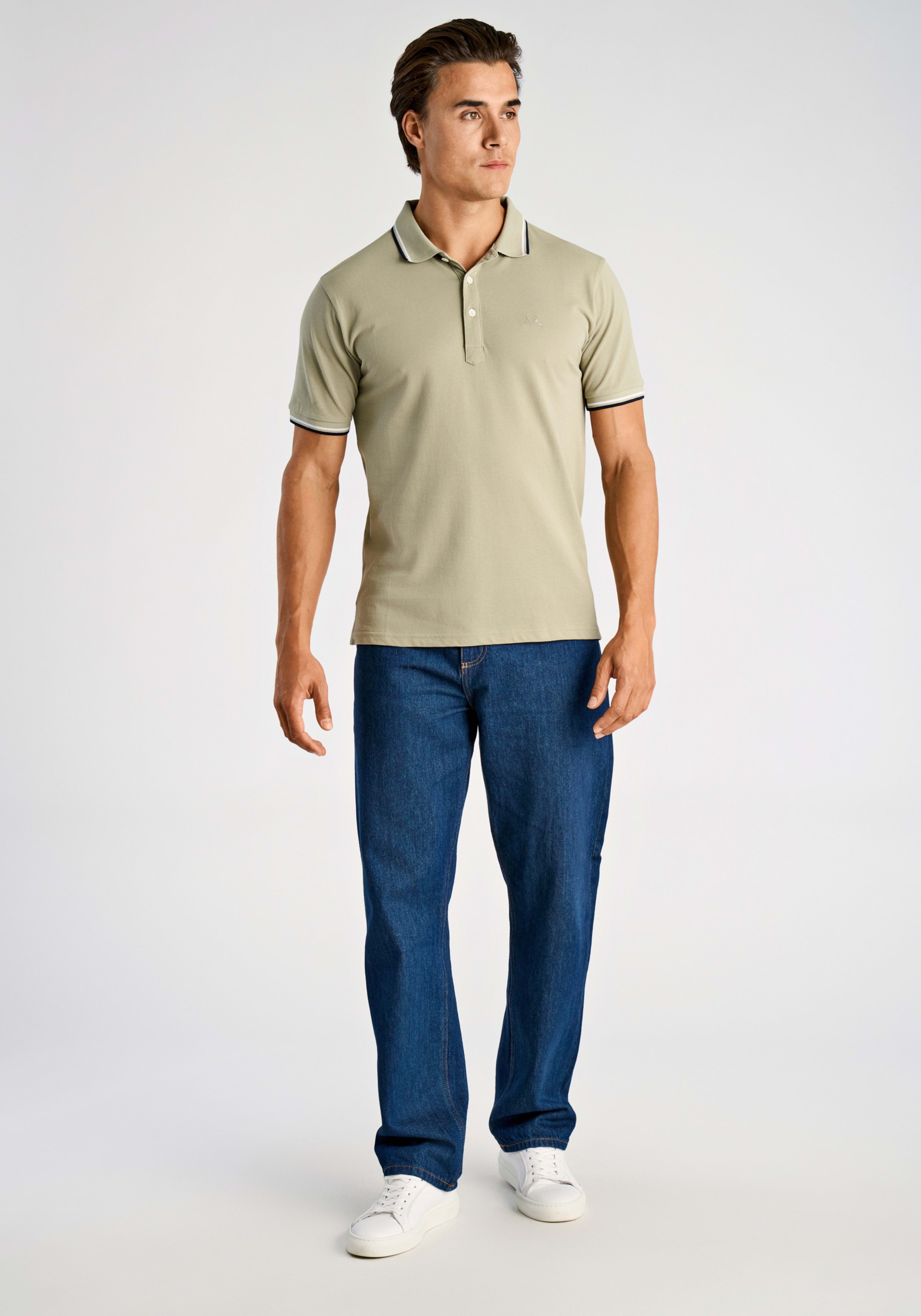 LINDBERGH Polo mit Logo-Stickerei und abgesetzten Bündchen