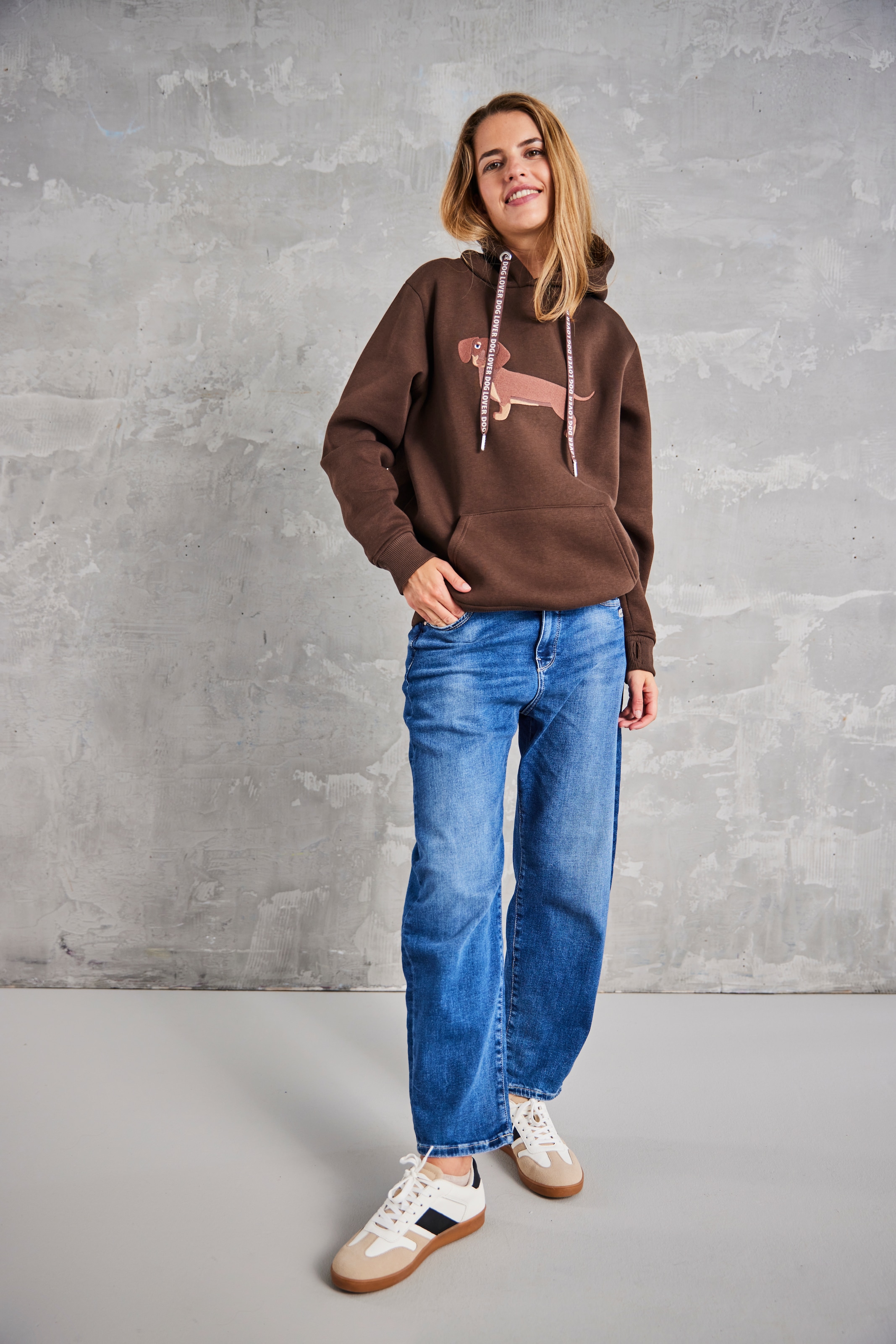 Zwillingsherz Hoodie »"Dackel"« Stickerei vorne, weiche Fleeceinnenseite, bedruckte Kordel