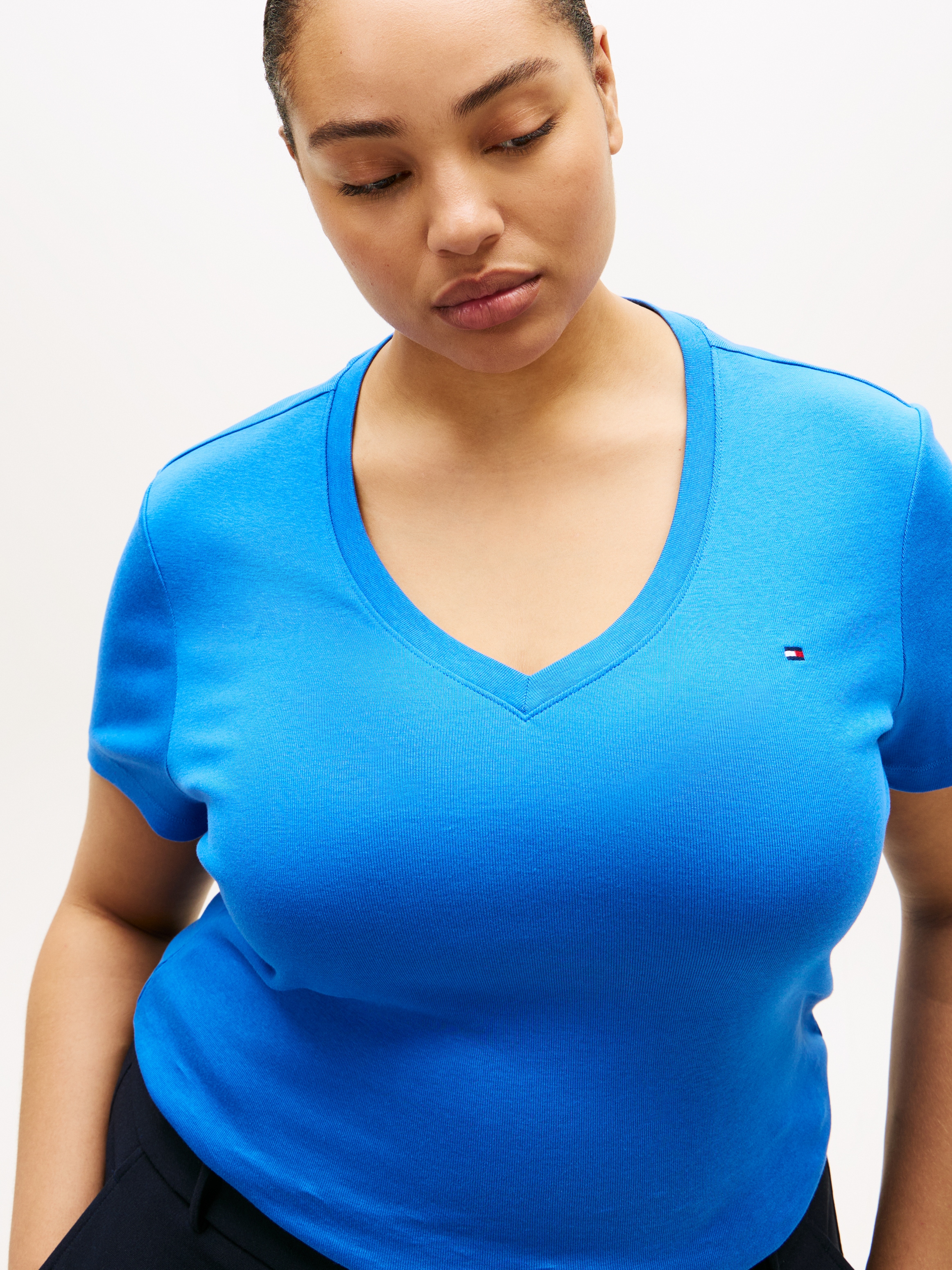 Tommy Hilfiger Curve T-shirt en V »CRV SLIM CODY V-NK SS« in grossen Grössen, Baumwoll-Qualität