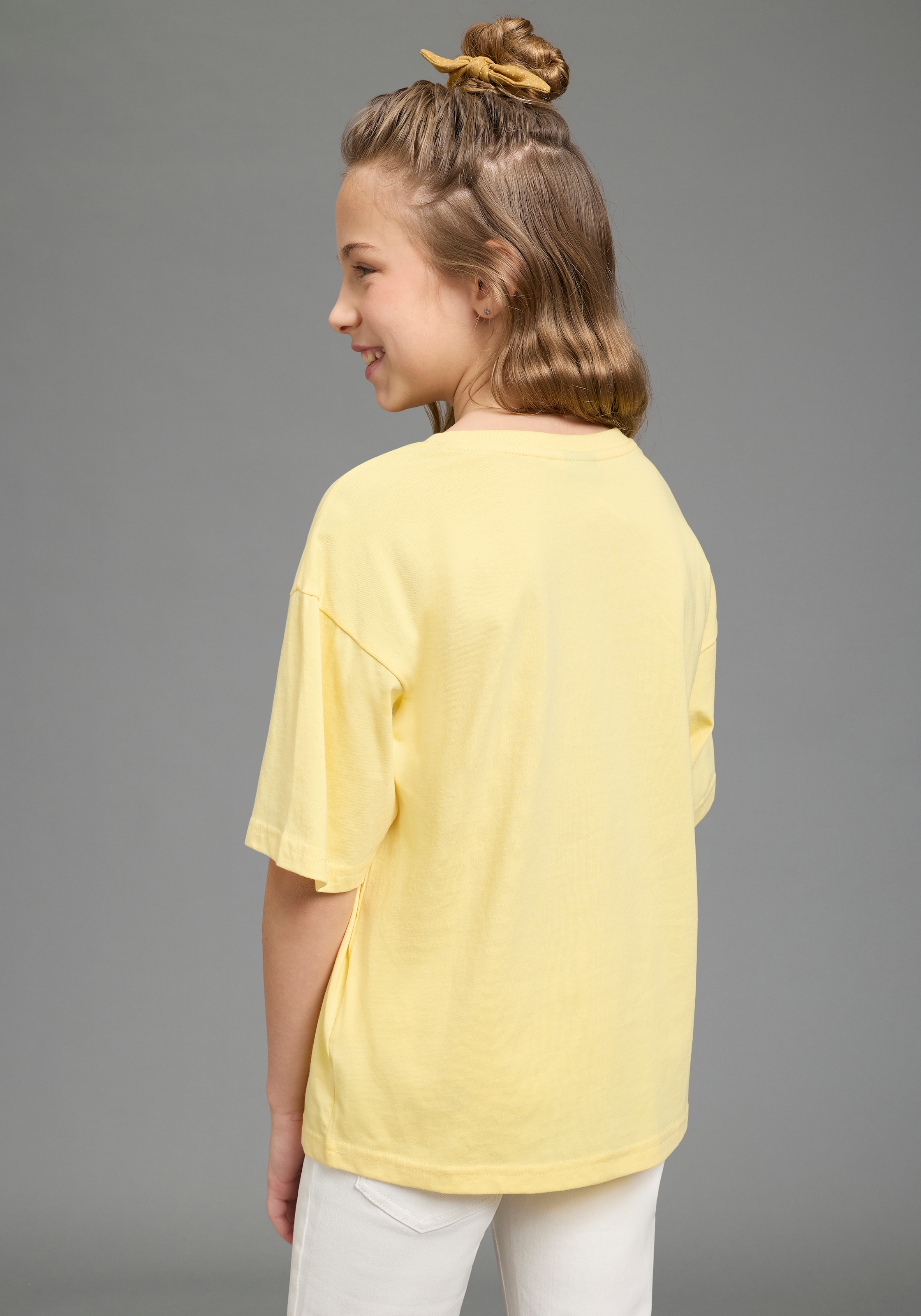 KIDSWORLD T-shirt »T-Shirt Peacezeichen-Druck« lässige Passform, Kurzarm, mit Rundhalsausschnitt, aus Baumwolle