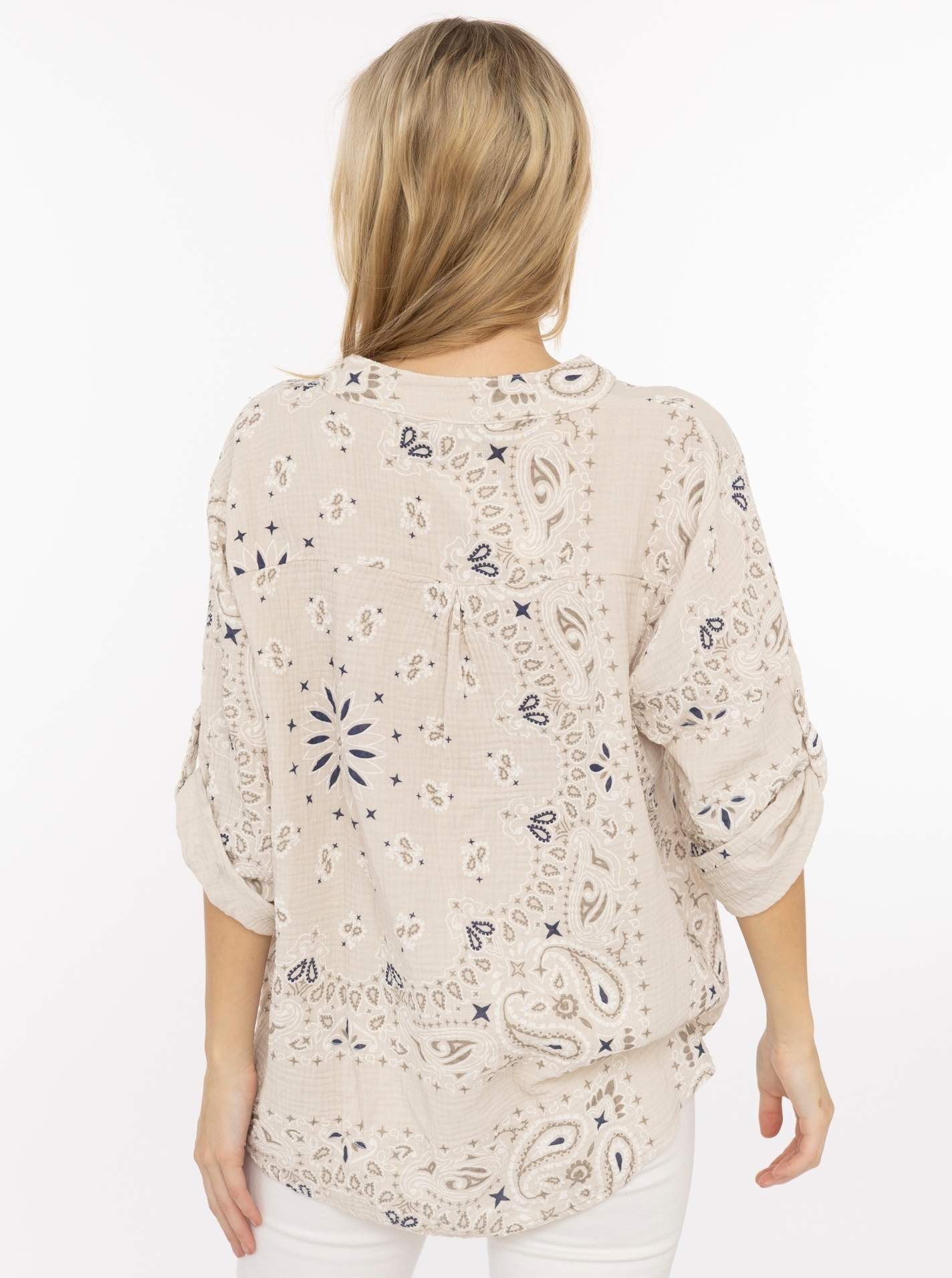 Zwillingsherz Blouse à manches courtes »"Paisley Dreams"« mousseline, motif paisley, manches retroussées, col en V avec patte de boutonnage