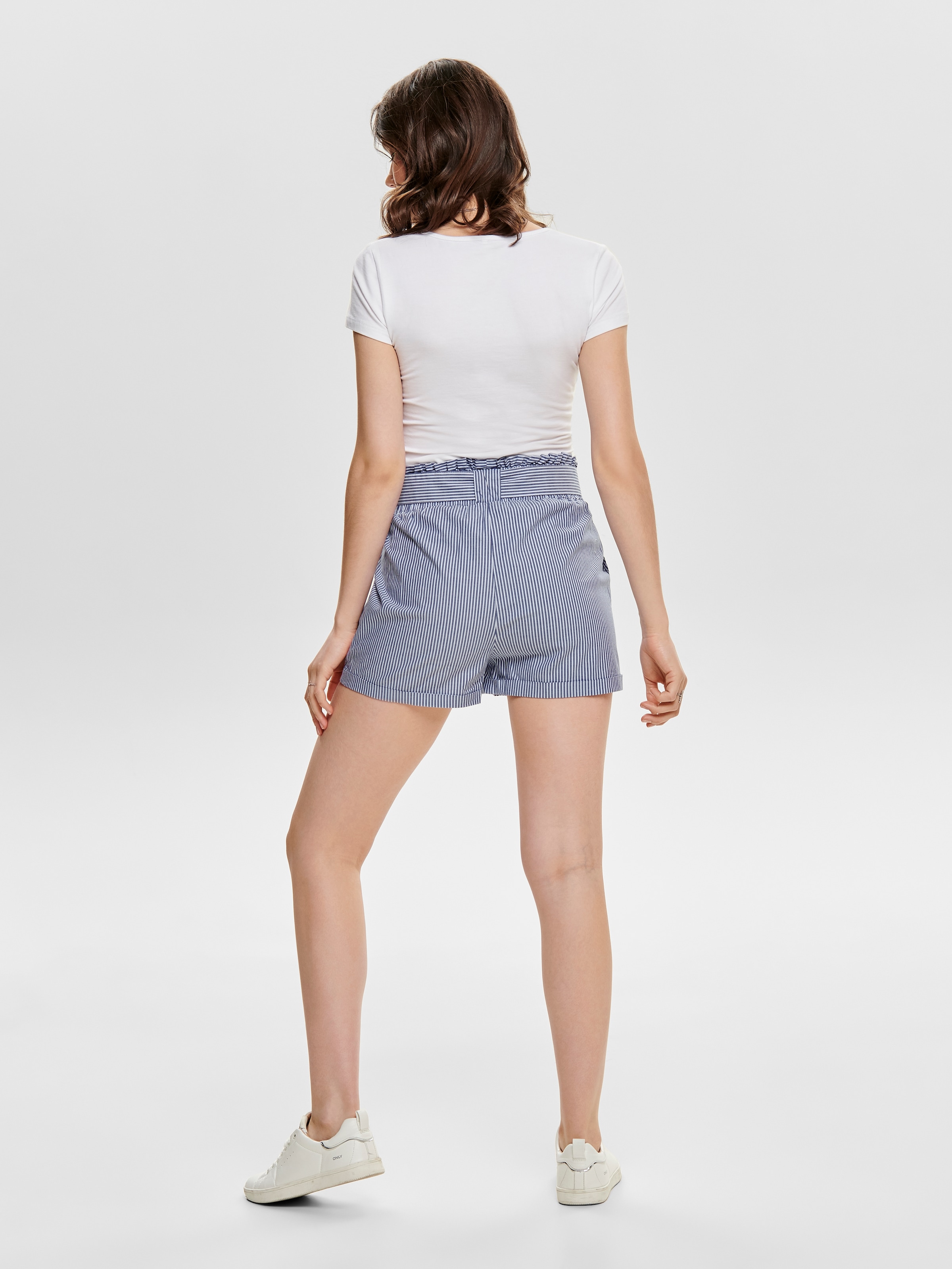 ONLY Shorts »ONLSMILLA BELT SHORTS NOOS WVN«