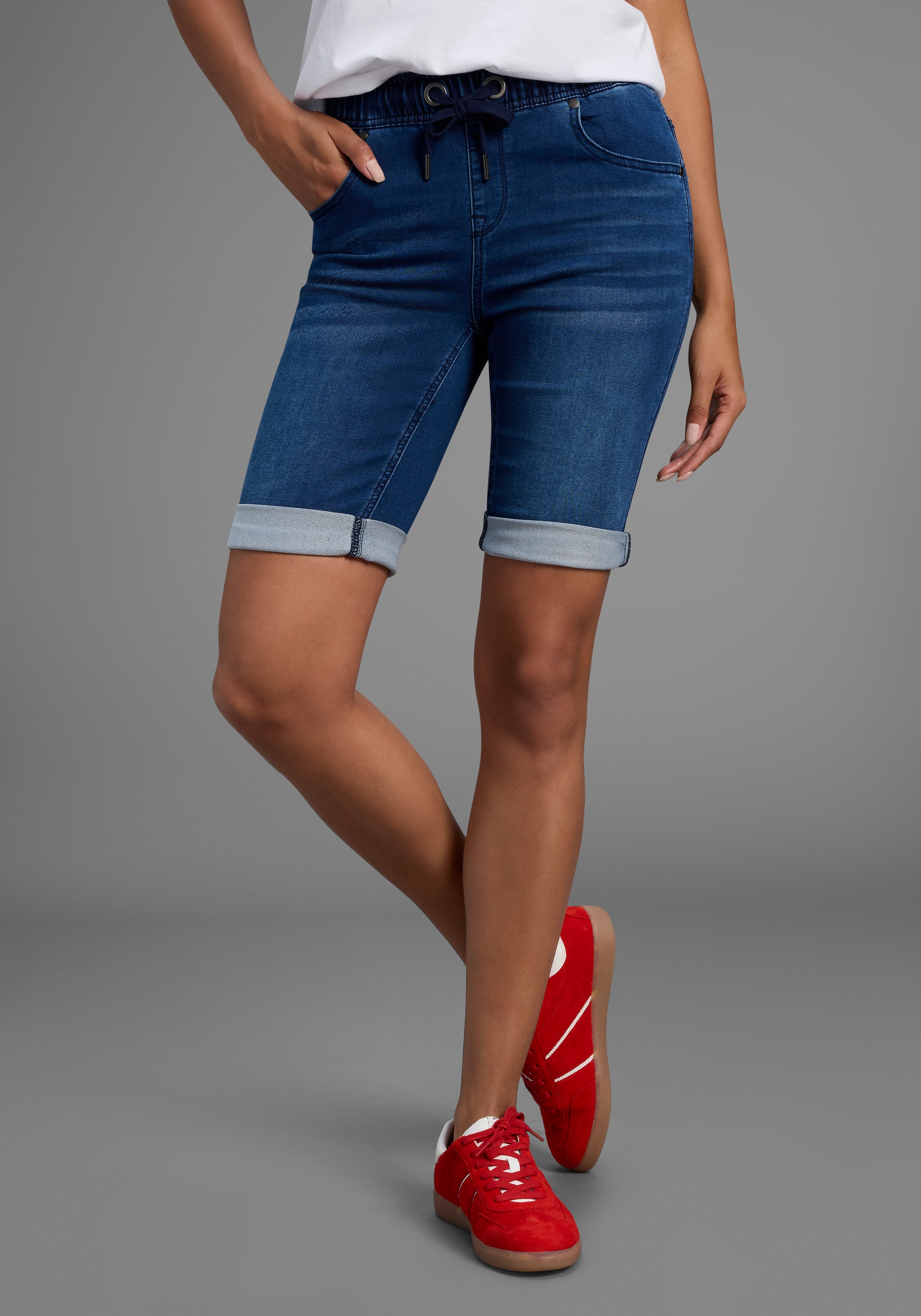 Arizona Bermuda en jean jogging hohe Leibhöhe,  krempelbare Beinabschlüsse,  Used-Look