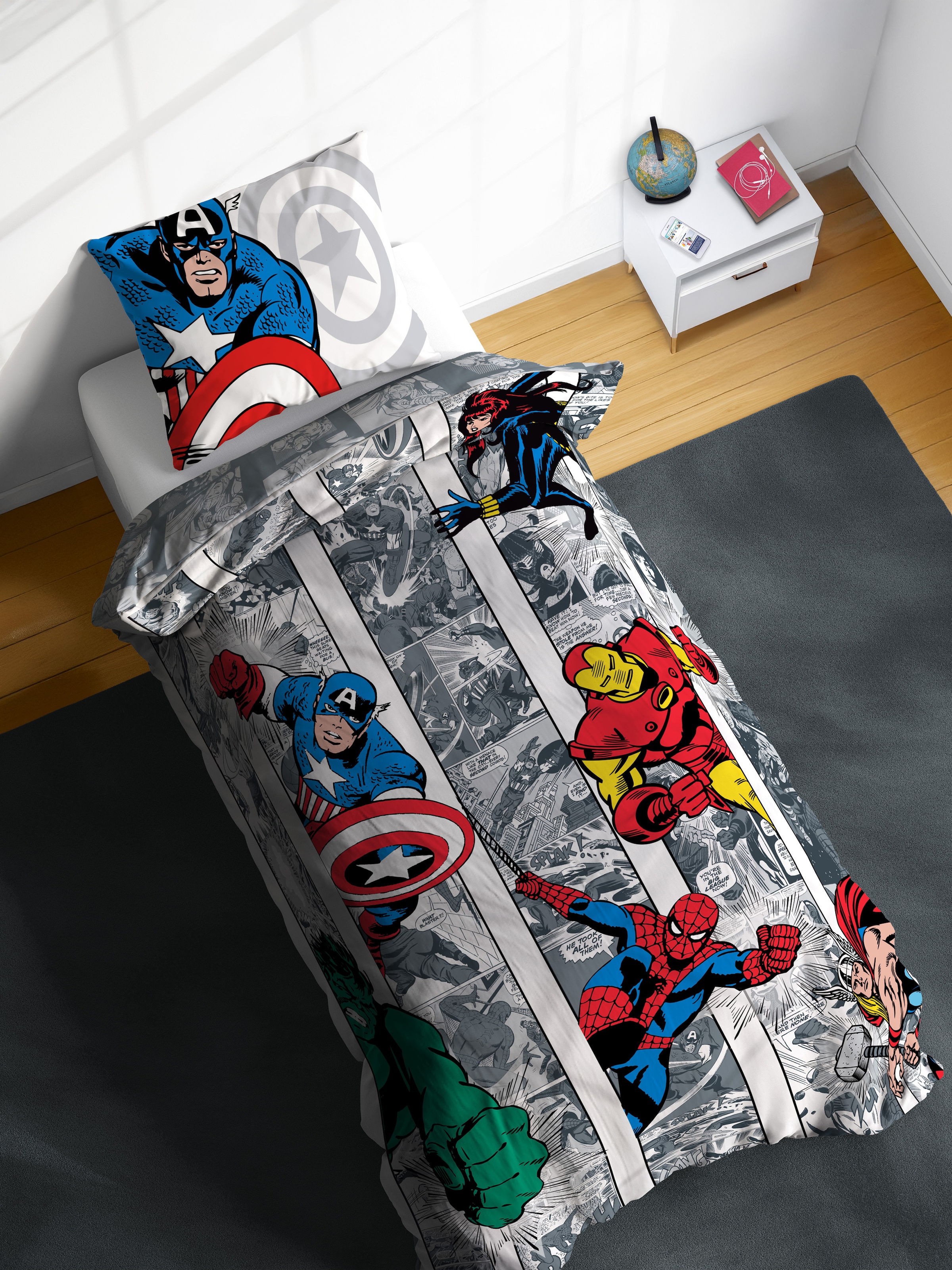 MARVEL Linge de lit pour enfants »Marvel Comics Bettbezug-Set 135x200 cm + Kissenbezug 80x80 cm« 2 pièces 100 % coton, lavable en machine, réversible