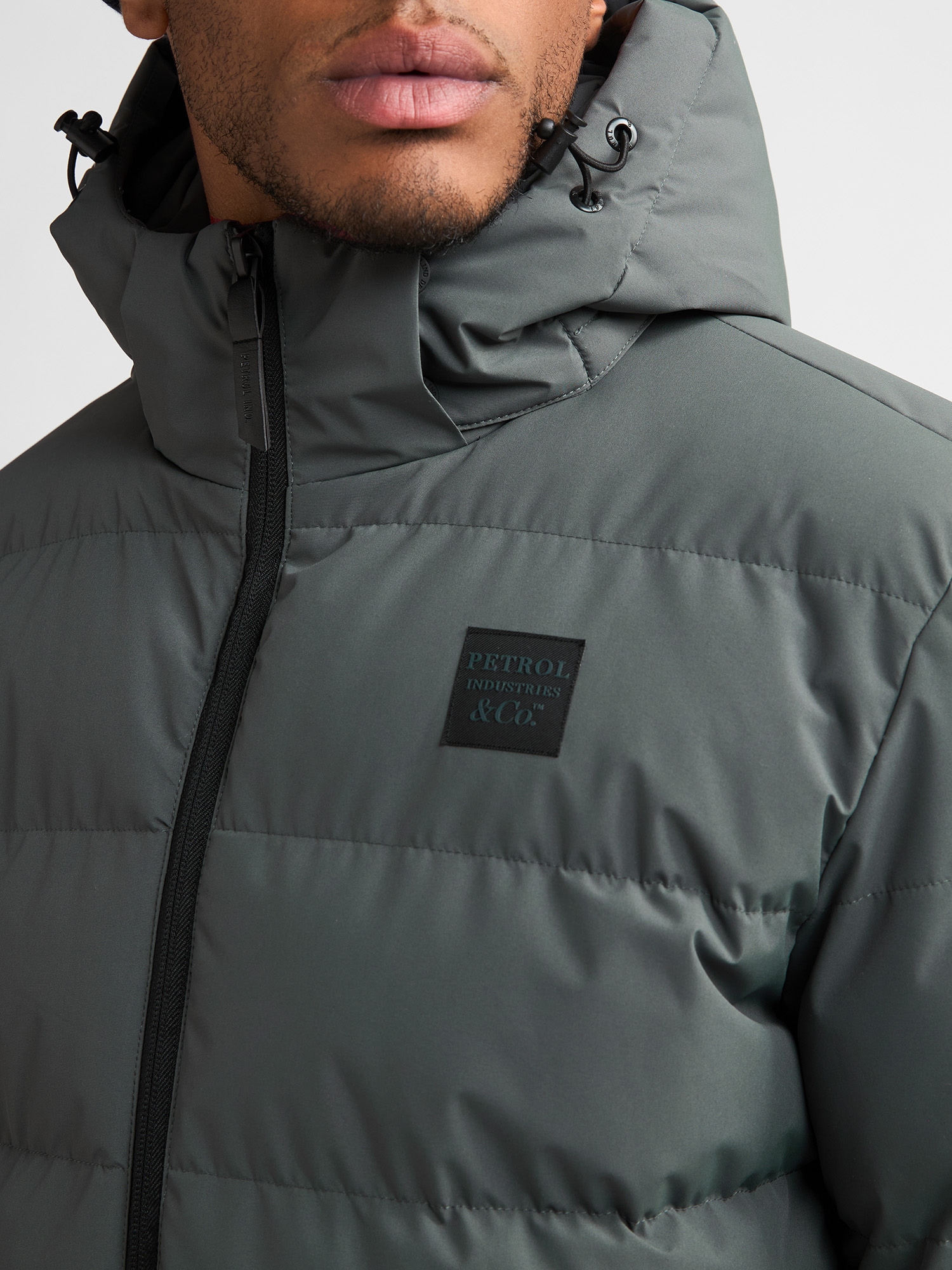 Petrol Industries Outdoorjacke mit Kapuze mit Kapuze, mit hohem Stehkragen