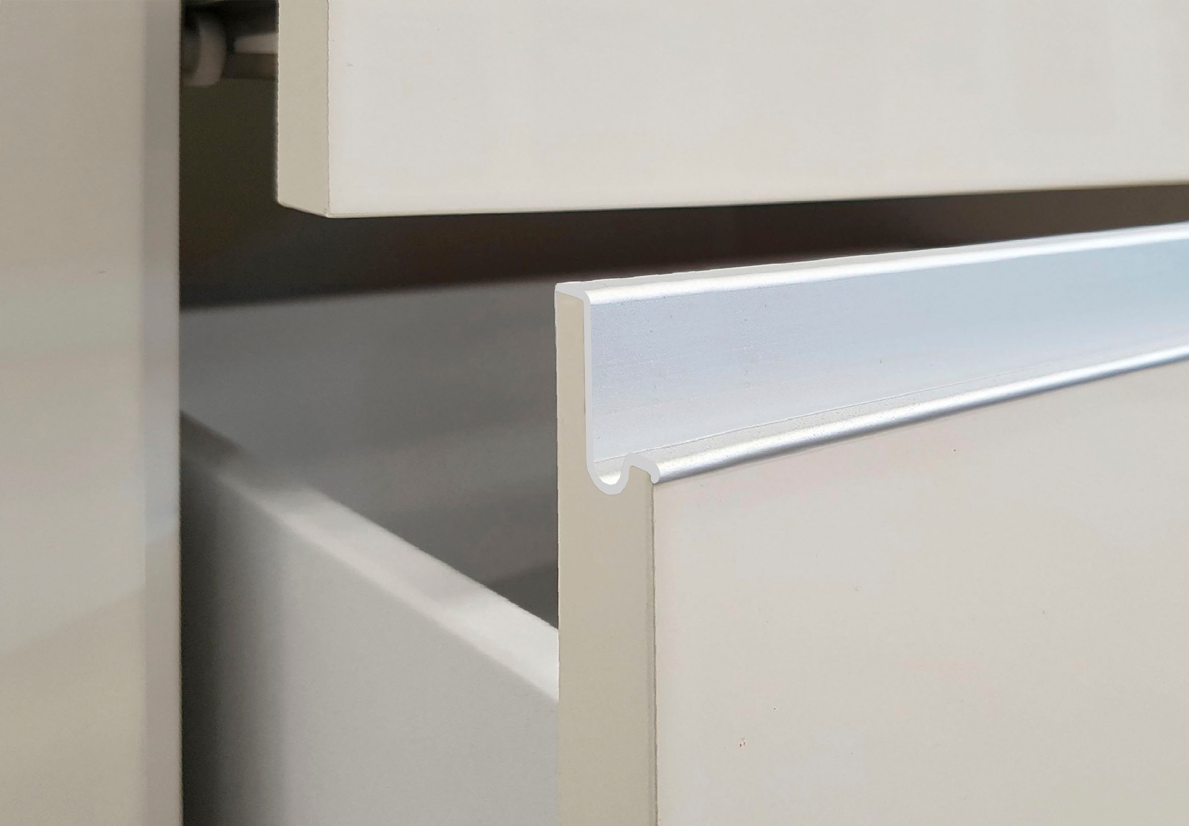 Home affaire Buffet »Magic, Kommode, Schrank, Stauraumschrank« Hochwertiger Aluminiumgriff, 2 Türen, 3 Schubkästen,B/T/H 240×40×81 cm