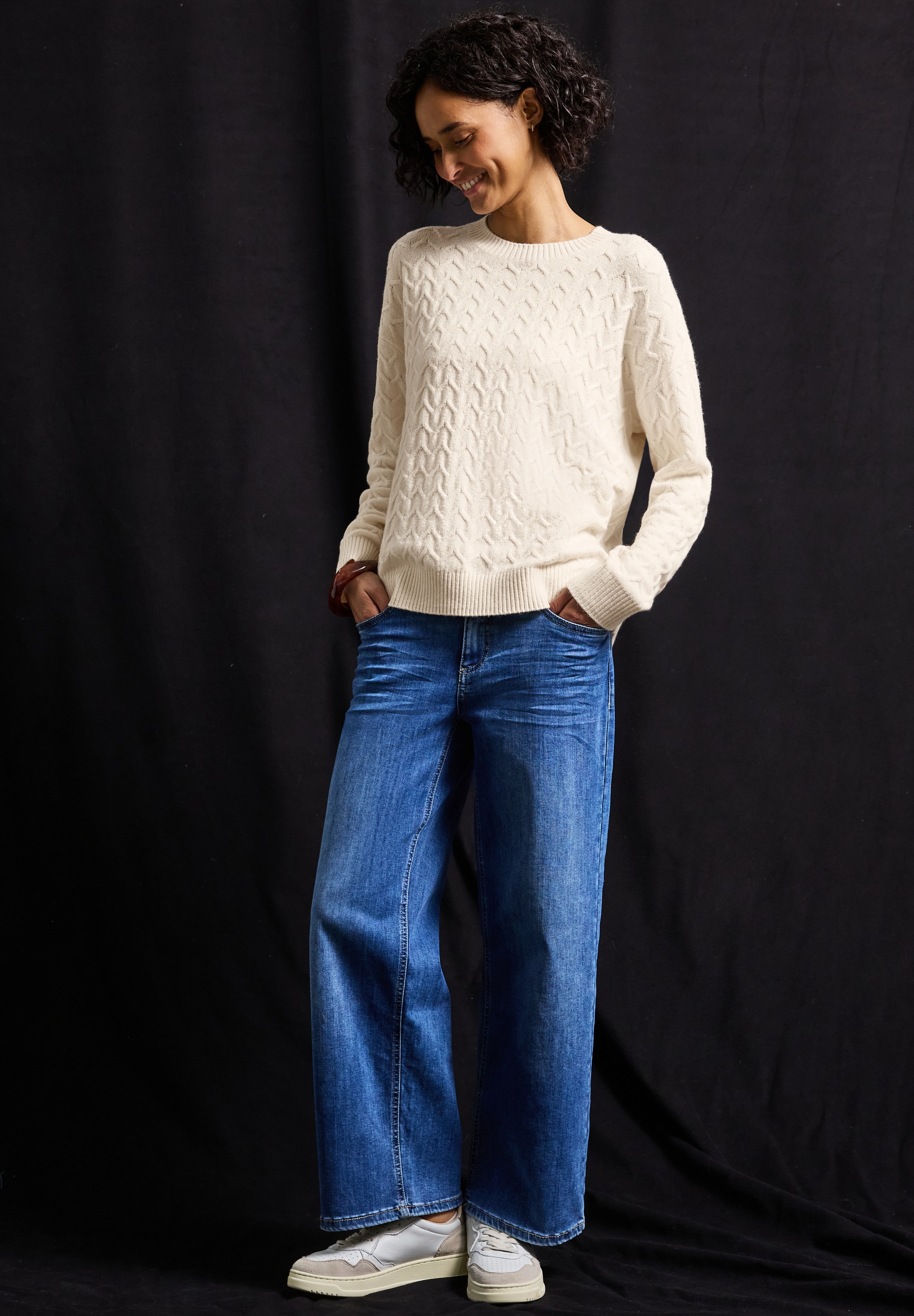 STREET ONE Pull à col rond mit Strukturmuster