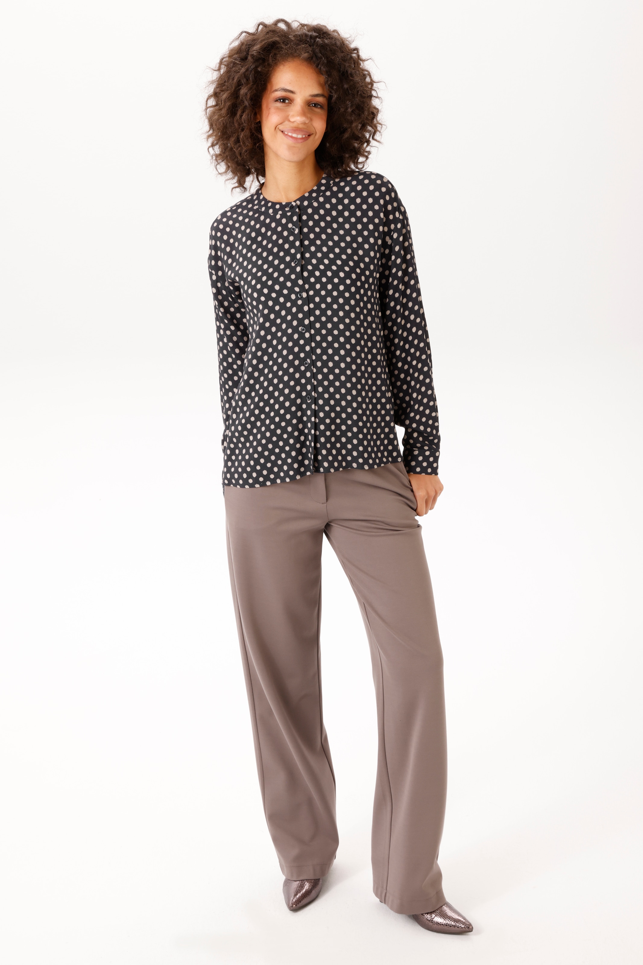 Aniston CASUAL Hemdbluse mit fantasievollen Tupfen bedruckt - NEUE KOLLEKTION