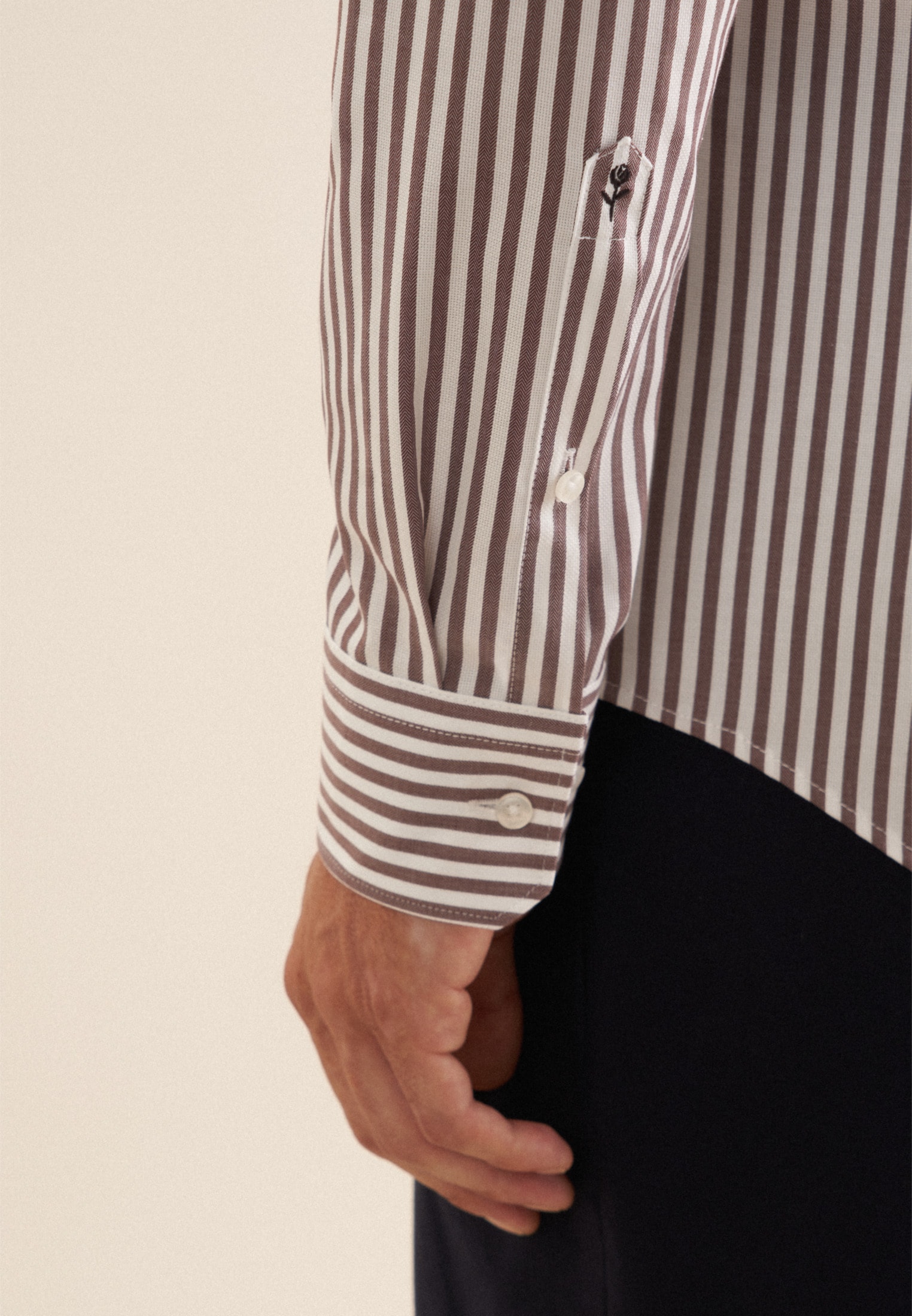 seidensticker Chemise d'affaires »Schwarze Rose« Shaped 1/1 Kentkragen Gestreift