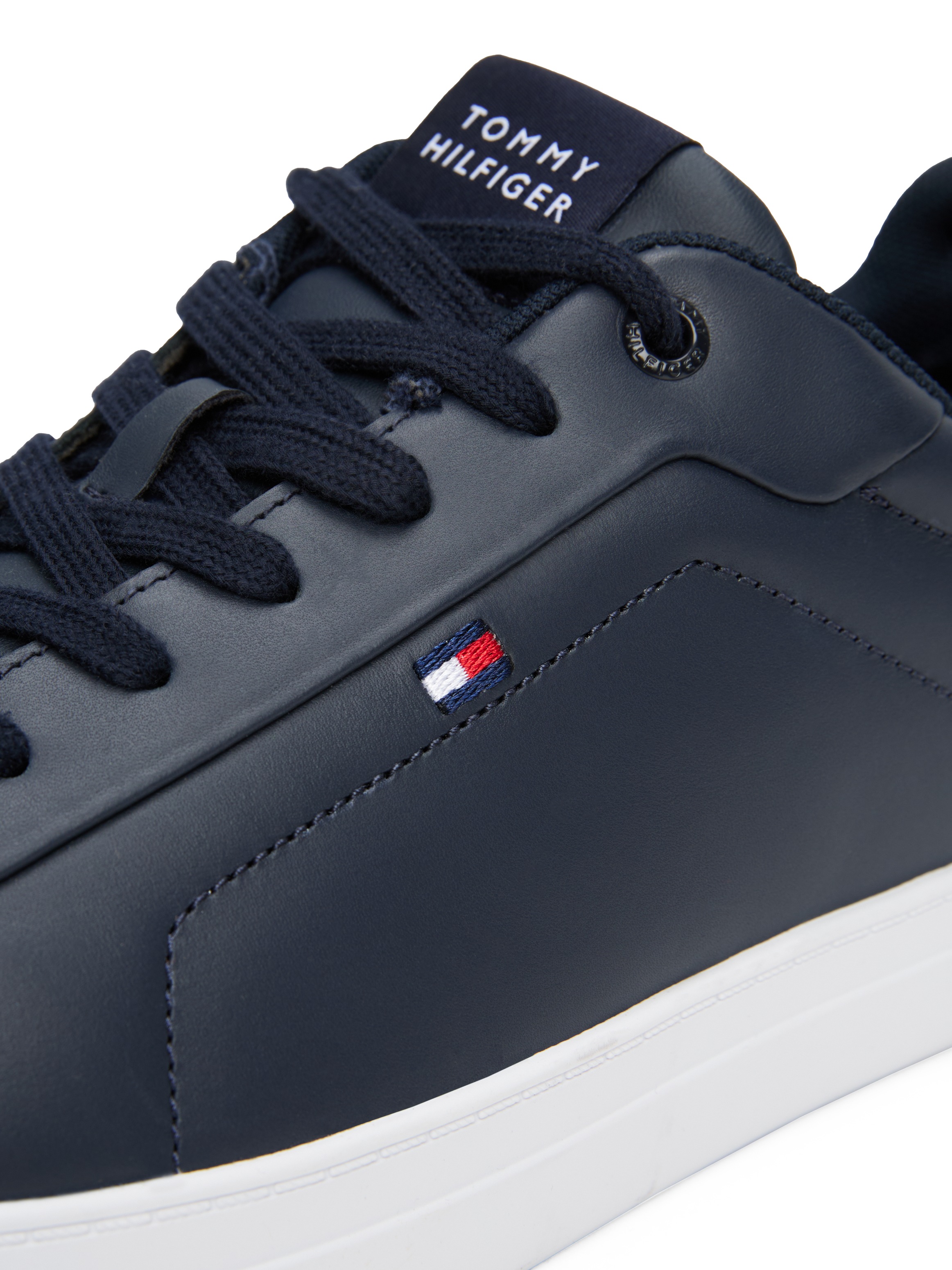 Tommy Hilfiger Sneaker »ICON COURT LTH FLAG ESS«  , Freizeitschuh, Halbschuh, Schnürschuh mit kleiner Logoflagge
