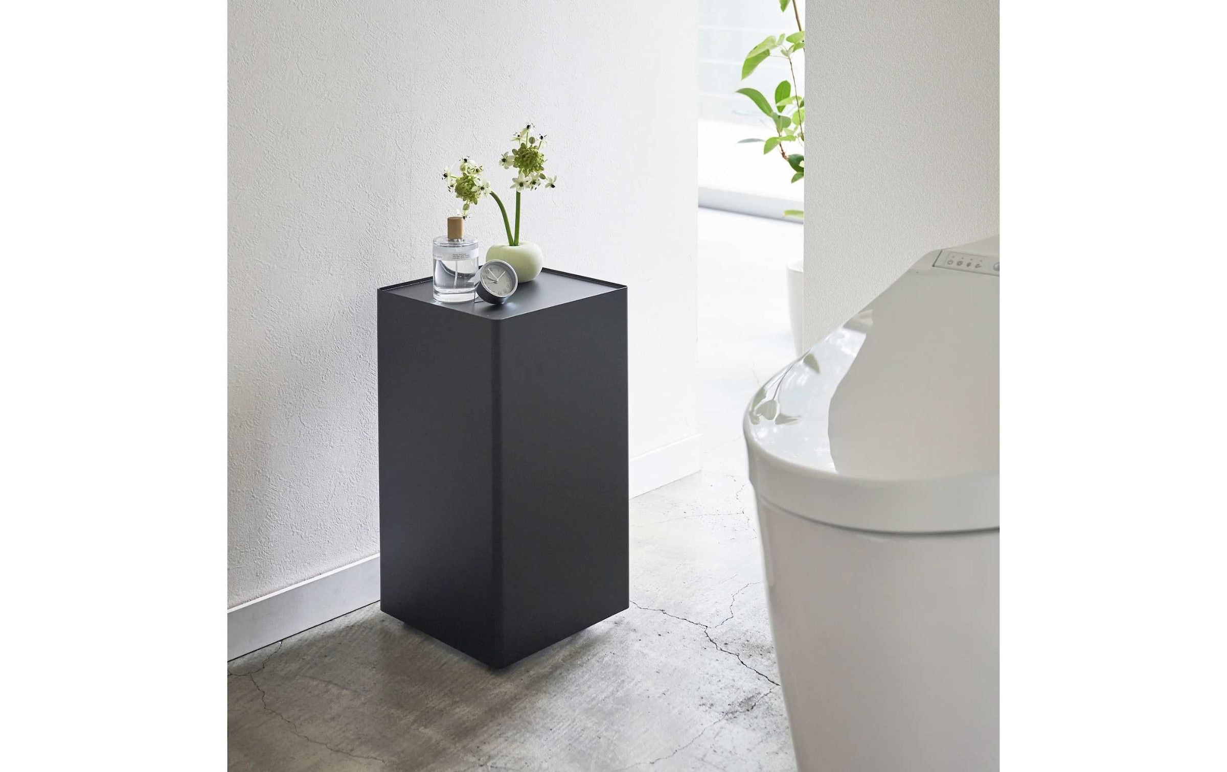 Yamazaki Support de papier toilette »Tower mit Rollen 23,5 x 43 cm«