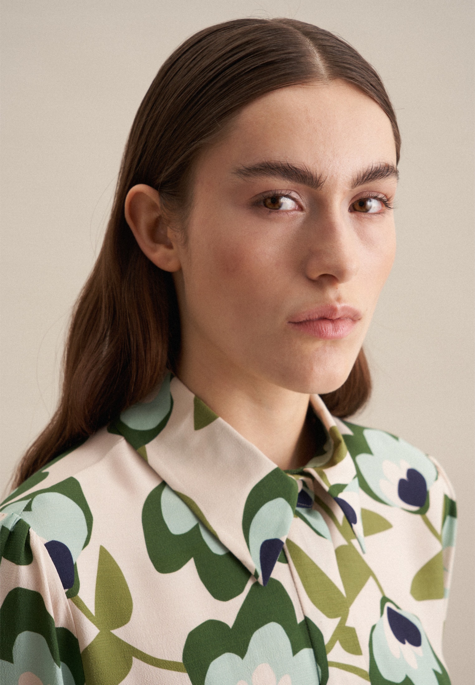 seidensticker Sommerkleid »Schwarze Rose« Langarm Kragen Druck