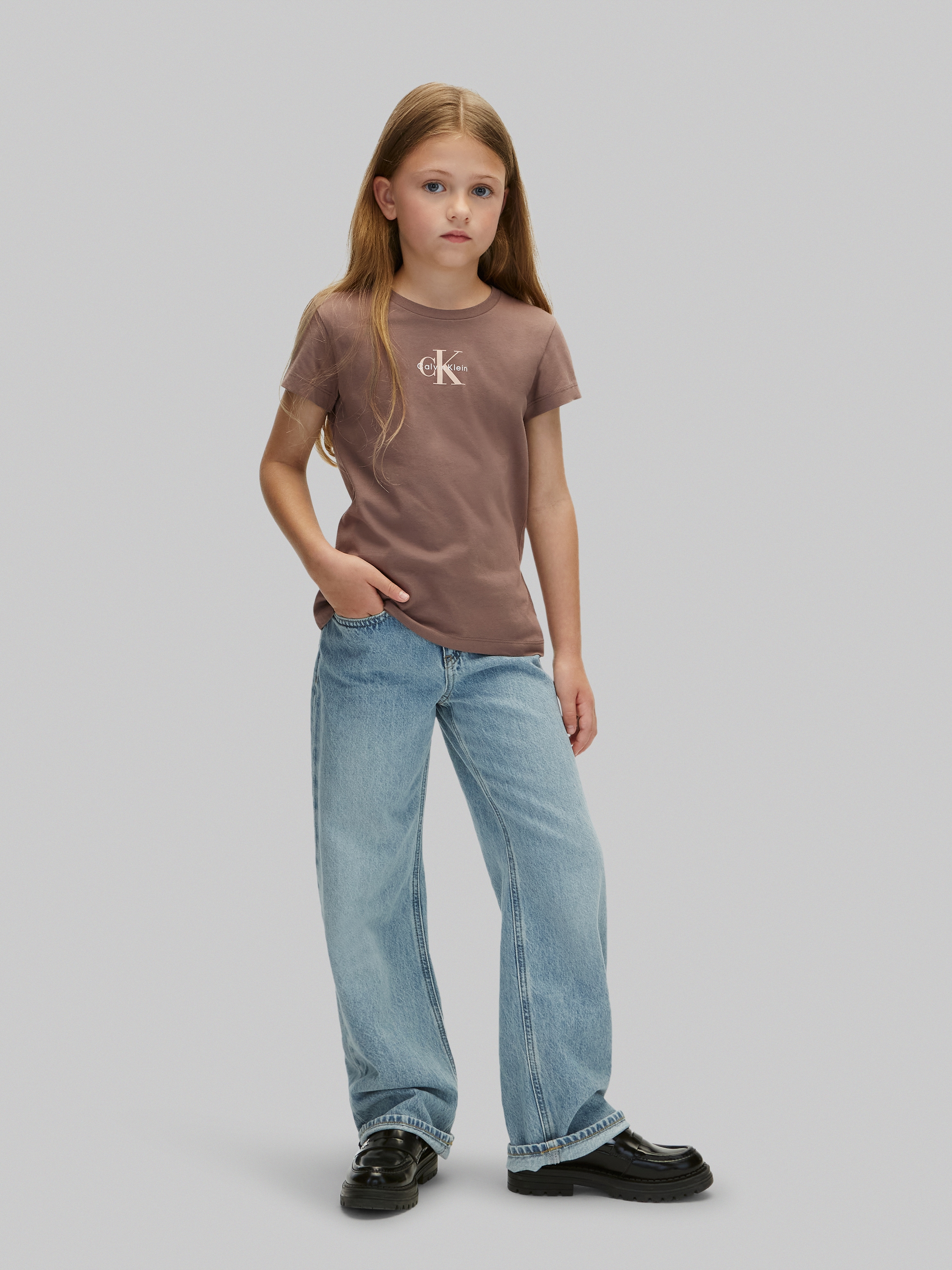 Calvin Klein T-shirt »2PK CK SLIM SS T-SHIRT« Coupe slim avec col rond