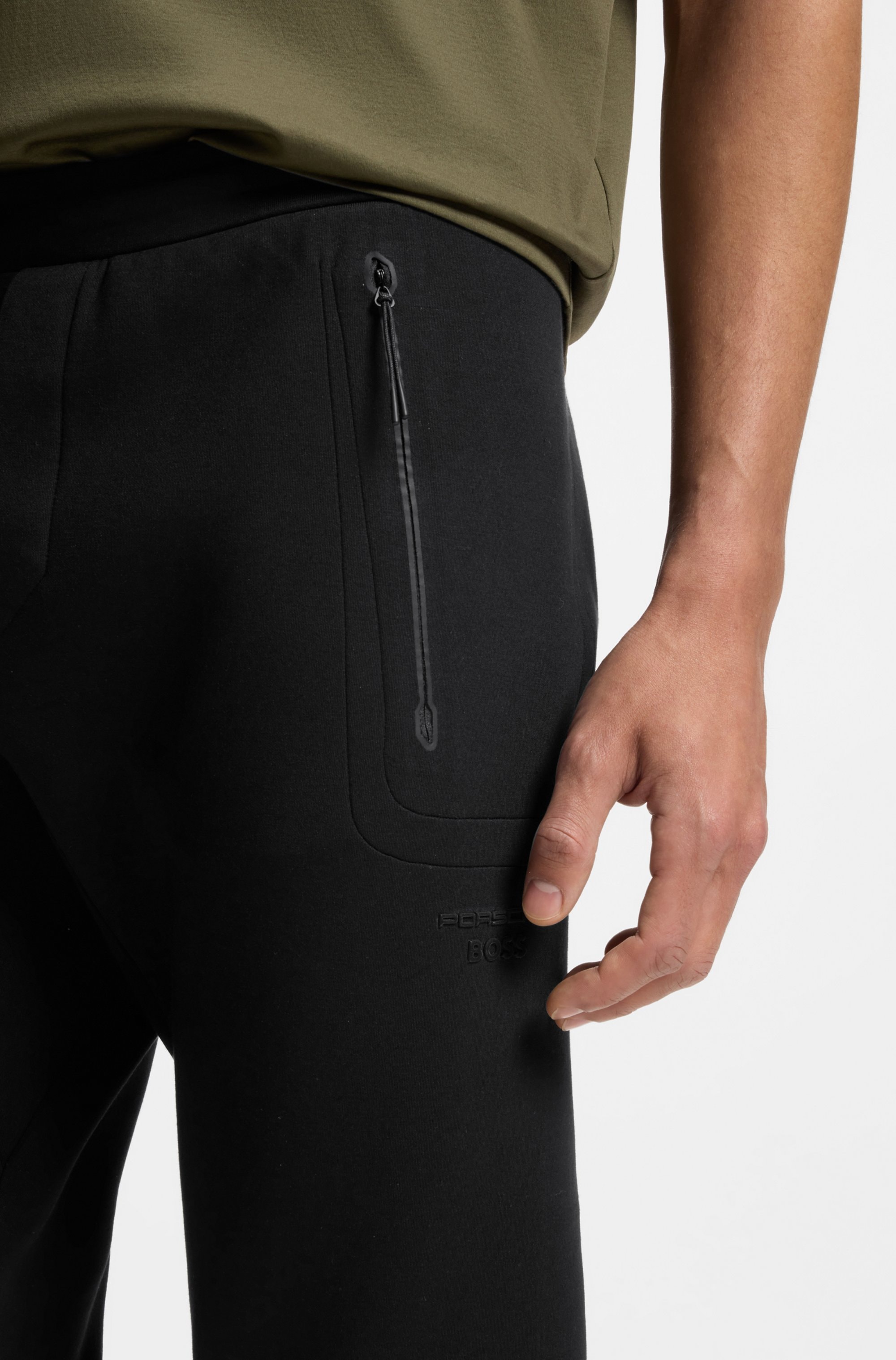BOSS GREEN Jogginghose »Porsche Spirit 70 Capsule Collection«  Premium Herrenmode Innovative Geruchskontroll-Technologie HEIQ MINT