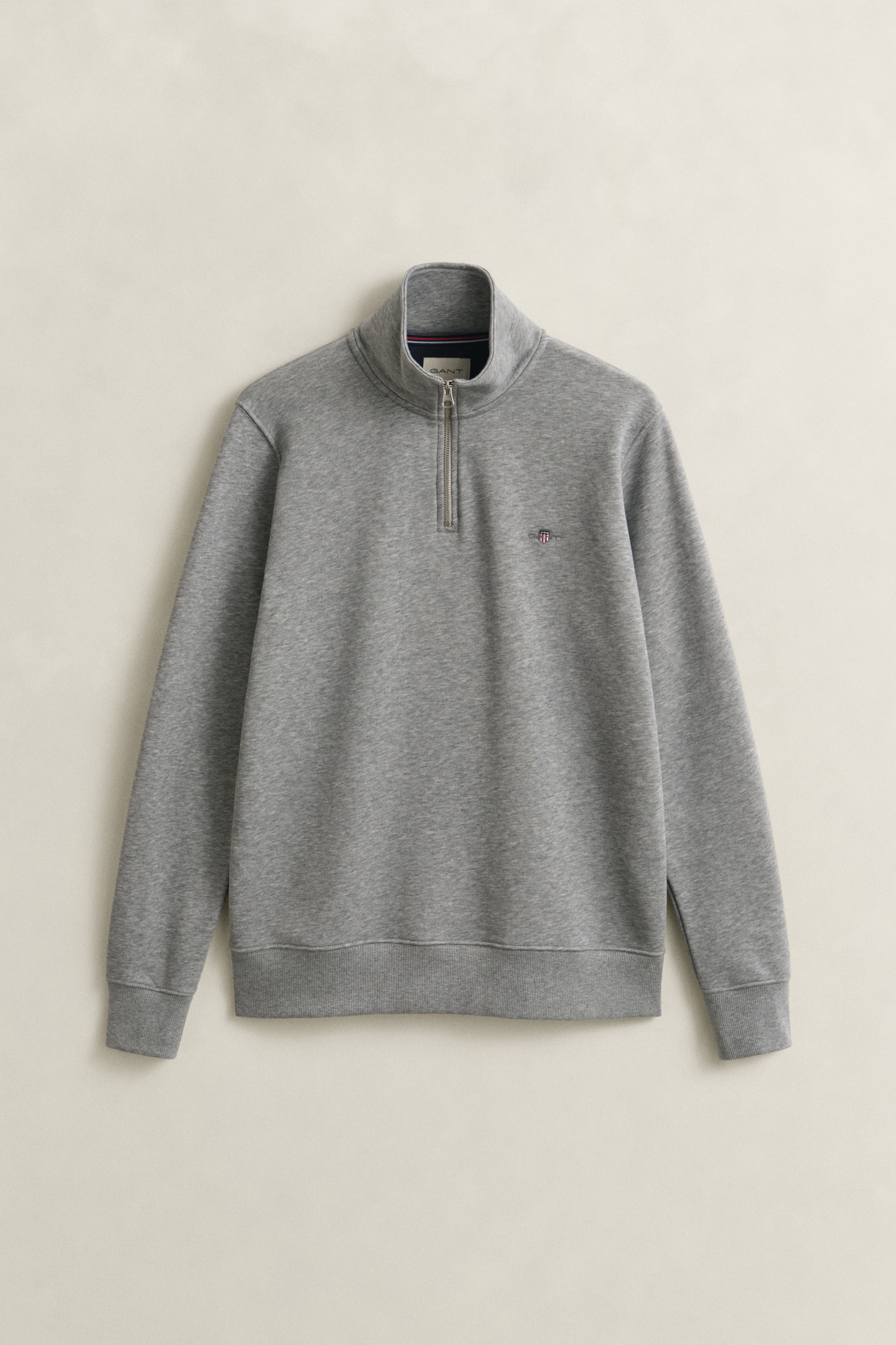 Gant Sweatshirt »REG SHIELD HALF ZIP SWEAT«, mit Logostickerei auf der Brust