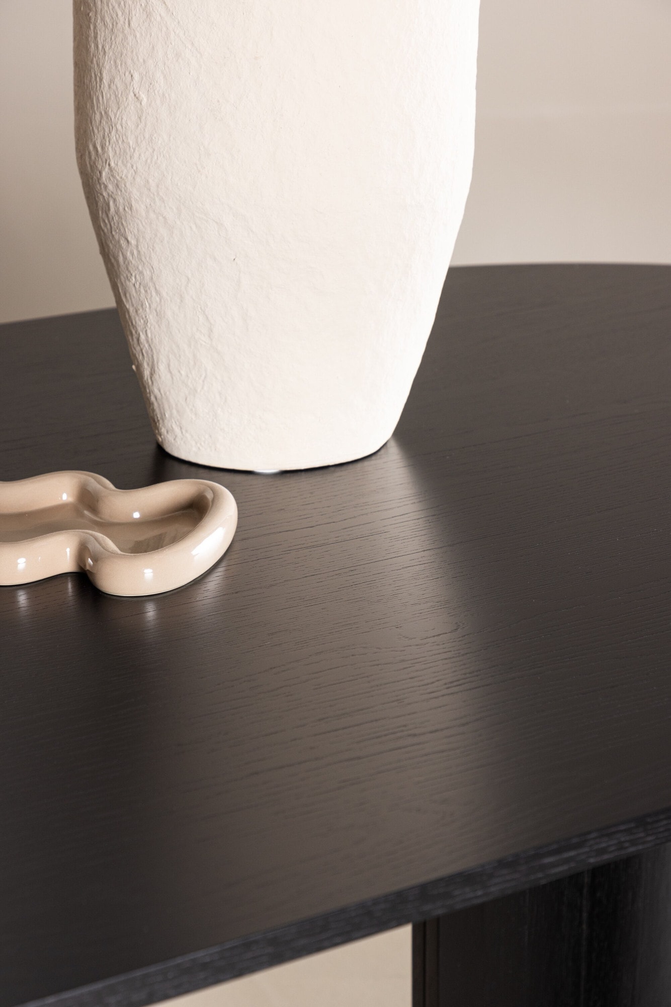 Venture Home Table de salle à manger »Tyresö, ovaler Esstisch in elegantem Schwarz, 220 × 100 cm« table de salle à manger, MDF, claire, facile d'entretien