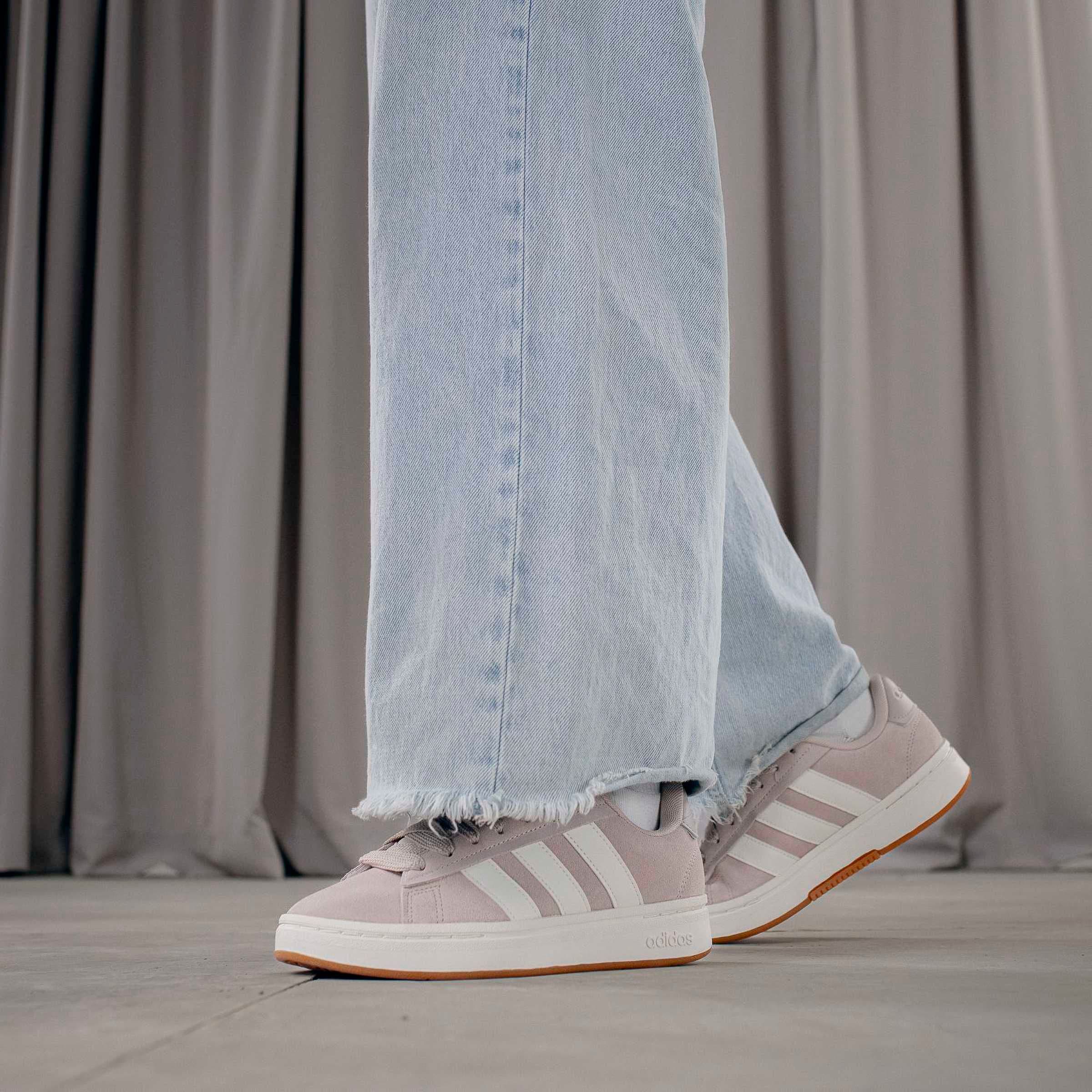 adidas Sportswear Sneakers »GRAND COURT ALPHA«  inspiriert vom Design des adidas campus 00