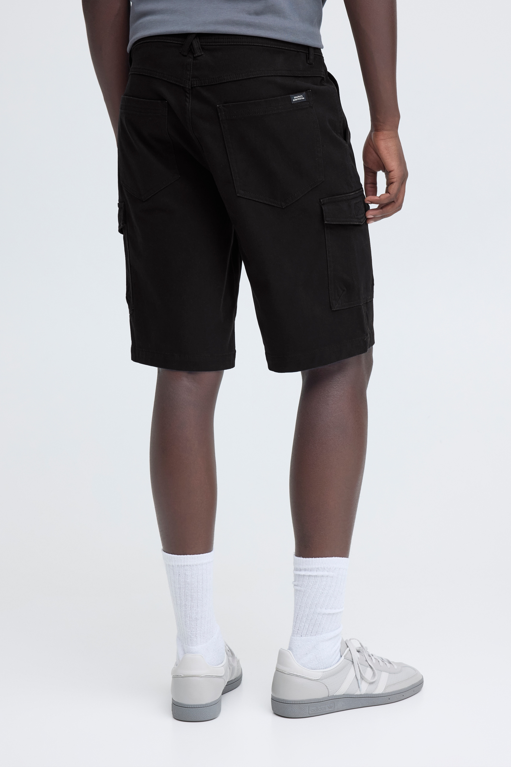 Blend Short »BHMASON SLIM/REG CARGO SHORTS«  avec étiquette de marque, en mélange de coton, Regular Fit, élastique