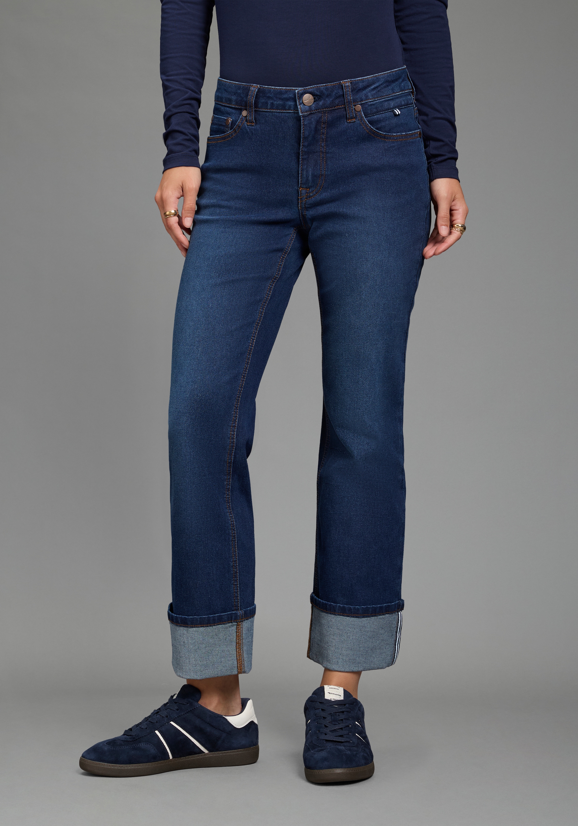Arizona Jeans droit »mit Turn-Up« coupe droite classique, coupe longue, avec bouton et fermeture éclair
