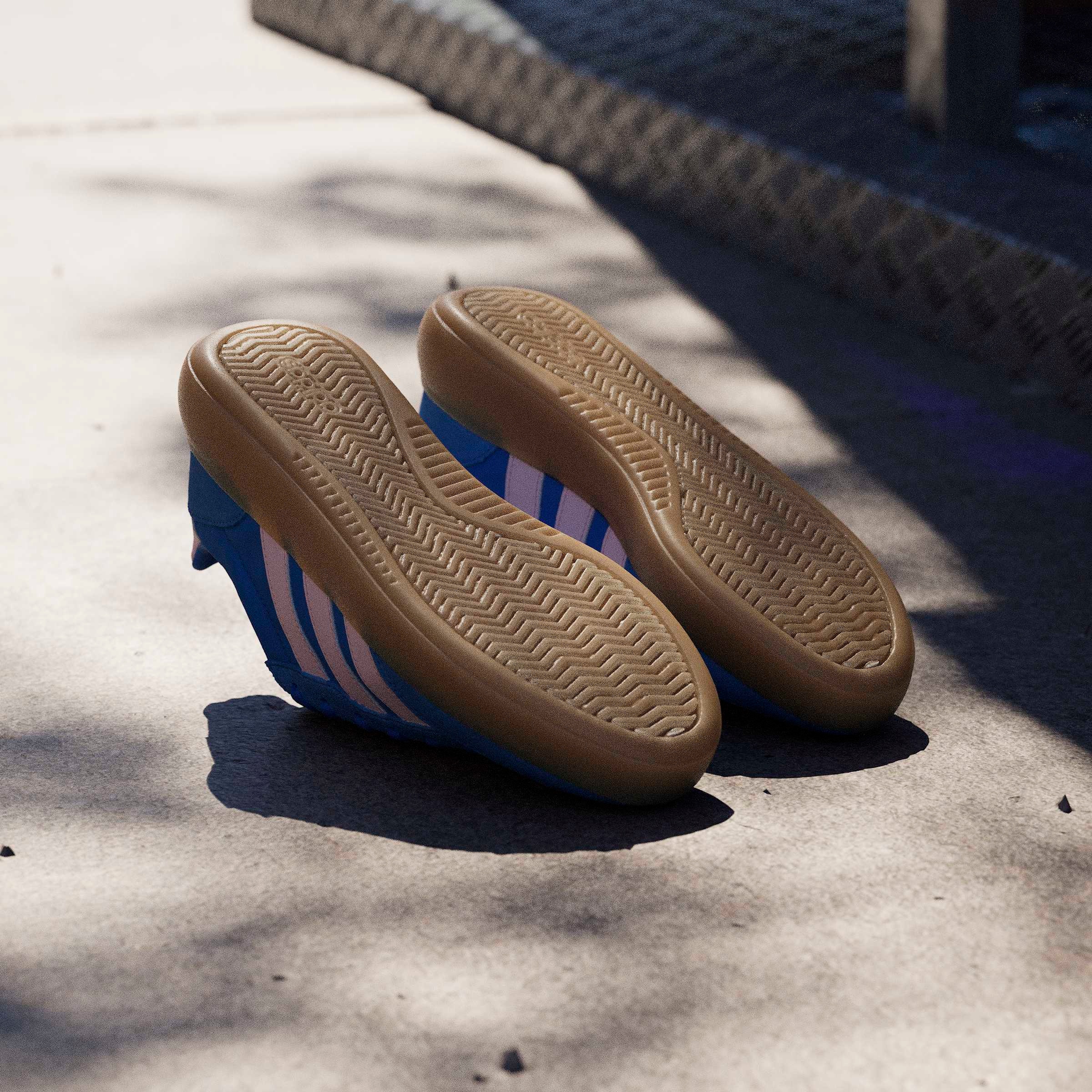adidas Sportswear Sneaker »BARREDA DECODE«  inspiriert vom Design des adidas handball spezial