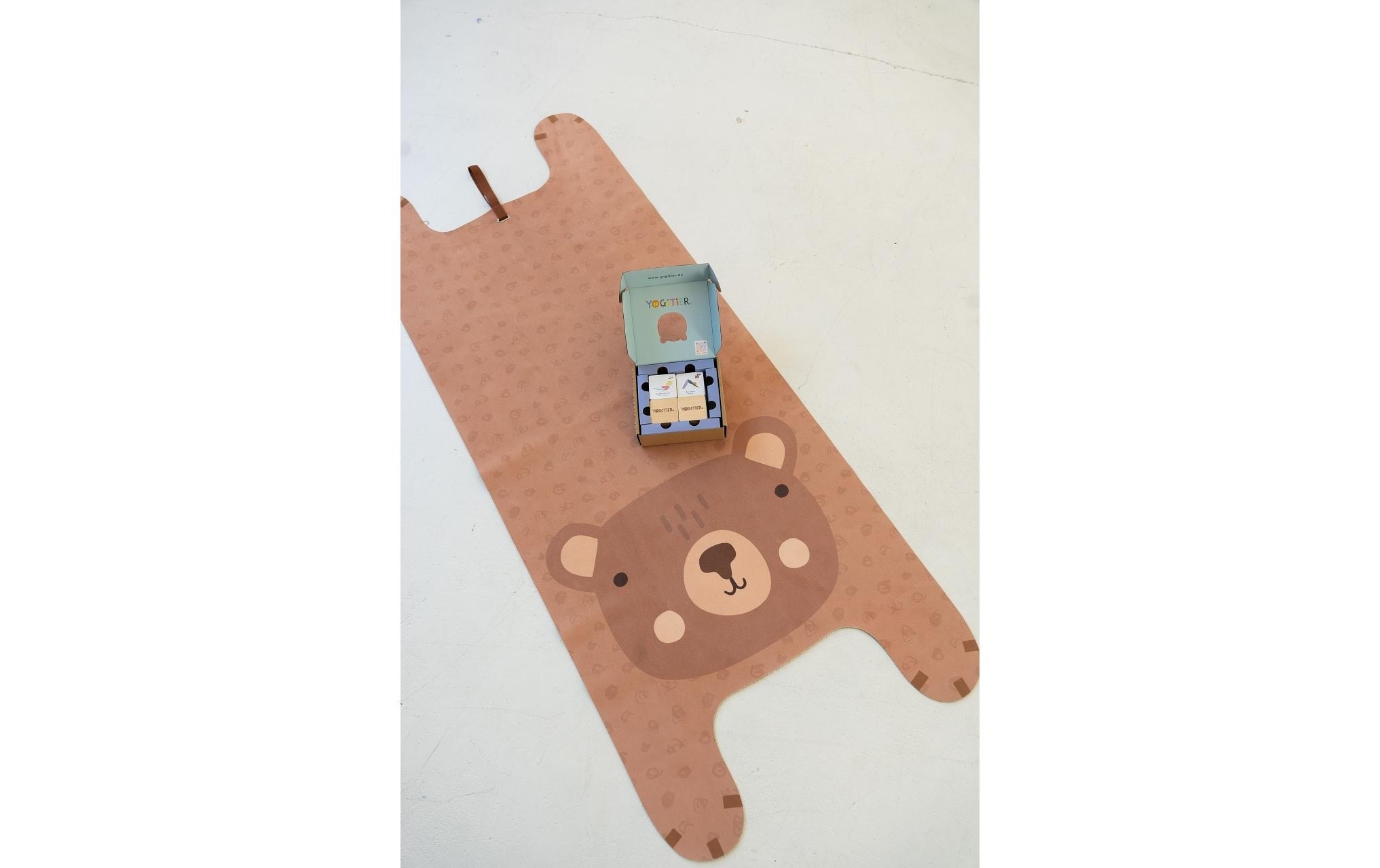   Tapis de jeu »Yogitier Benno der Bär Naturkautschuk Mikrofaser-Velours«
