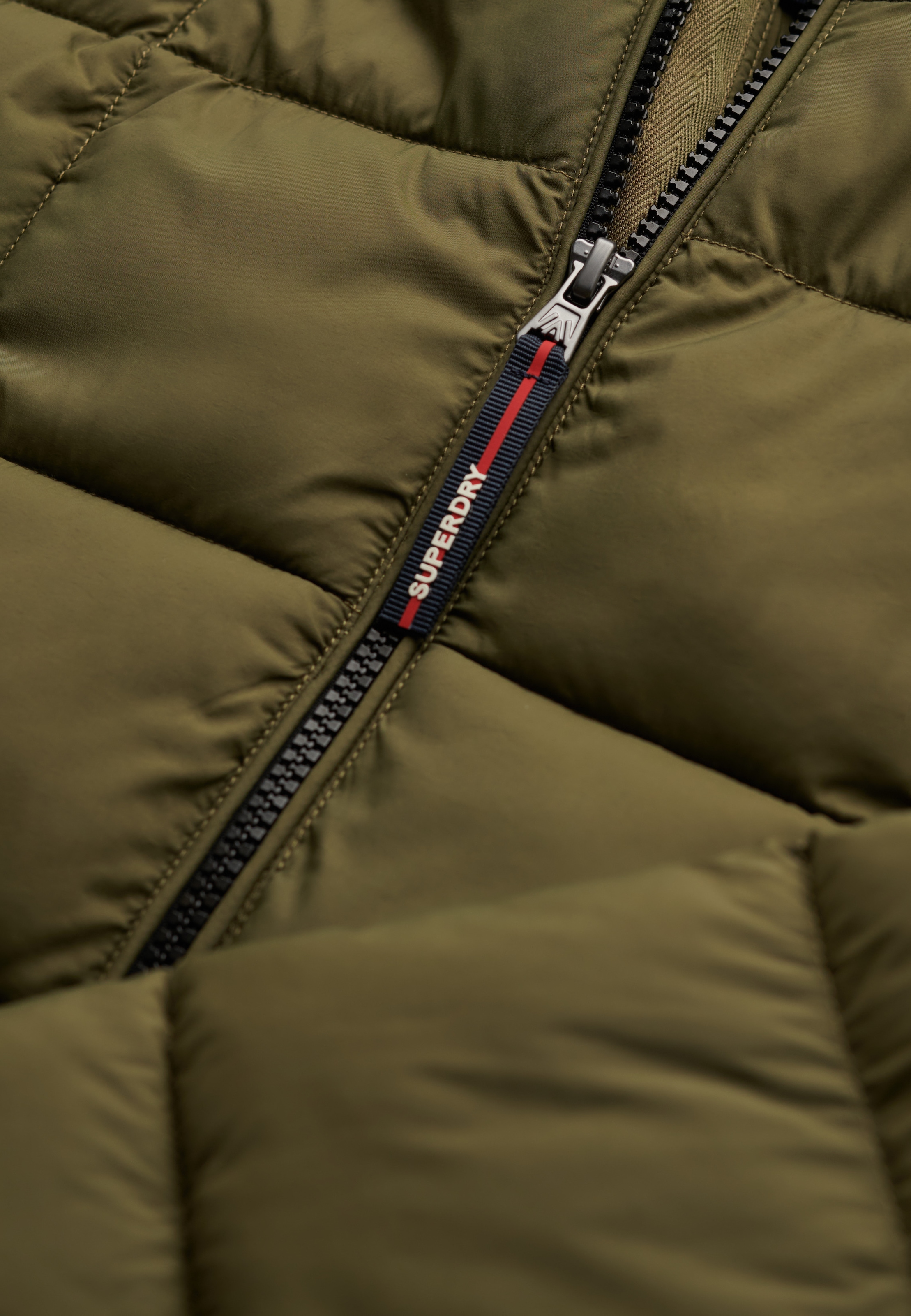 Superdry Veste matelassée »HOOD BOX QUILT FUJI LITE JKT«